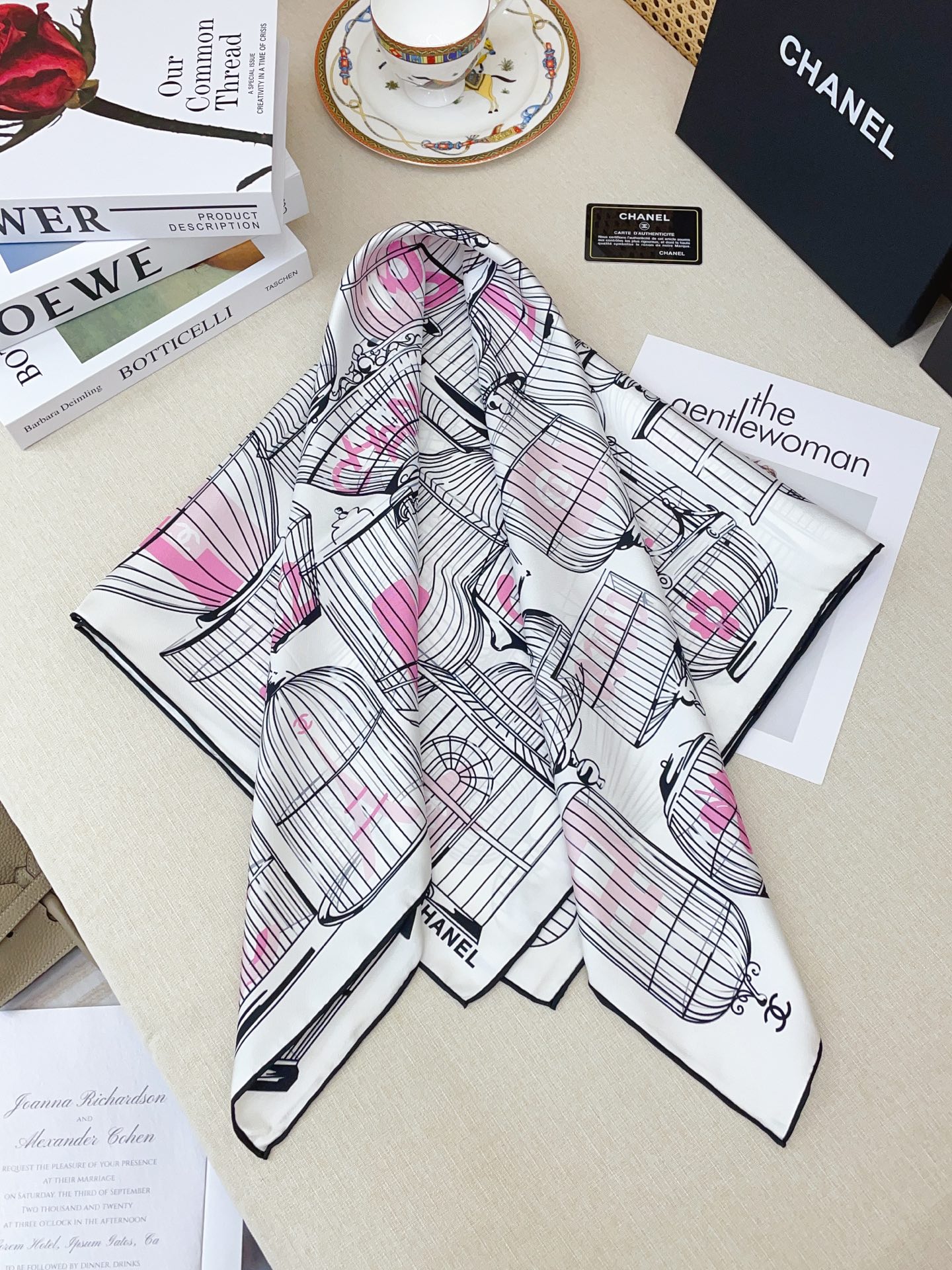 ✨✨【18姆米 双面同色】新款小香【创意鸟笼】‼️美翻了[流泪]御用殿堂级极品‼️经典元素图案设计风格❗