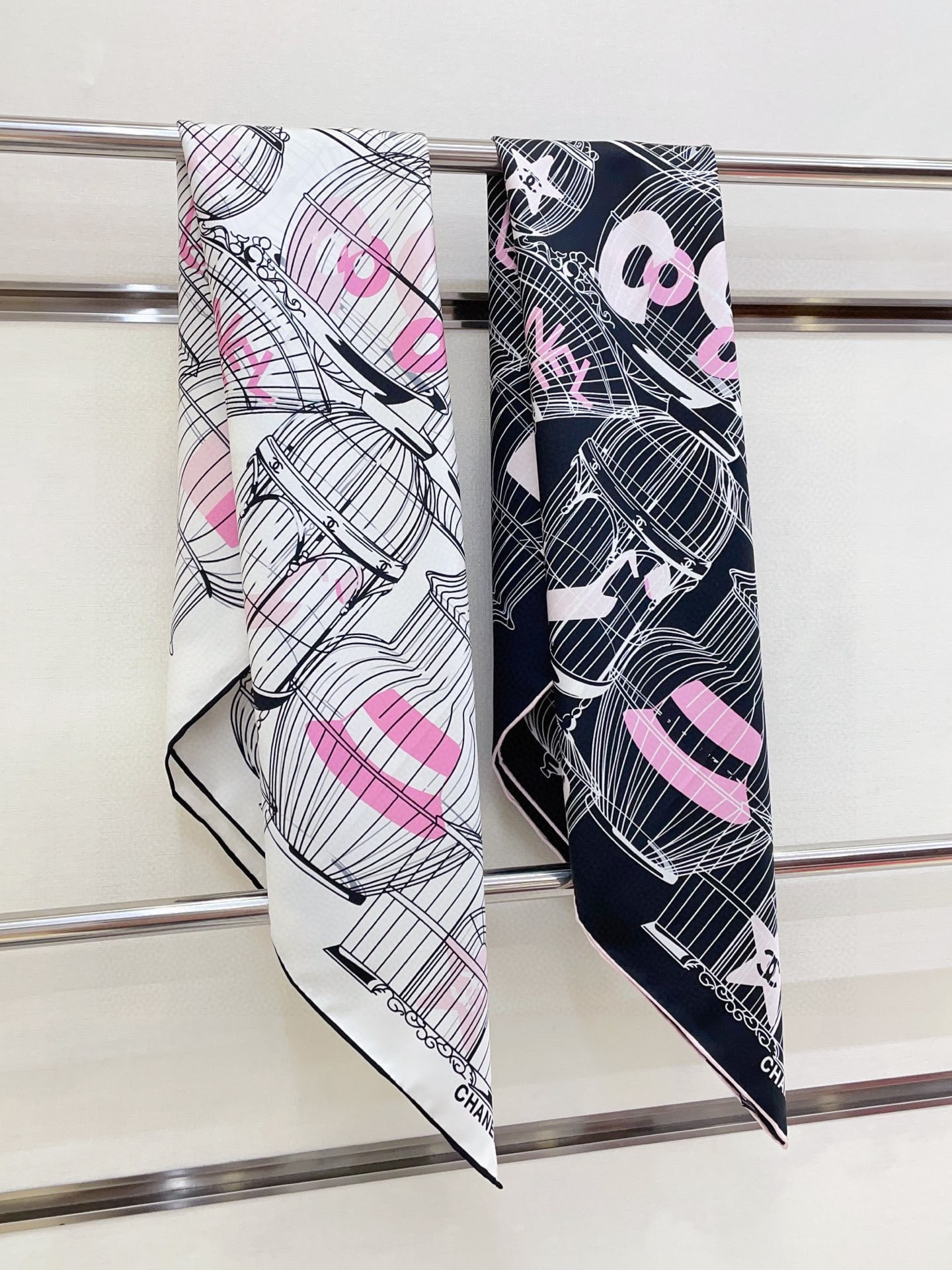 ✨✨【18姆米 双面同色】新款小香【创意鸟笼】‼️美翻了[流泪]御用殿堂级极品‼️经典元素图案设计风格❗