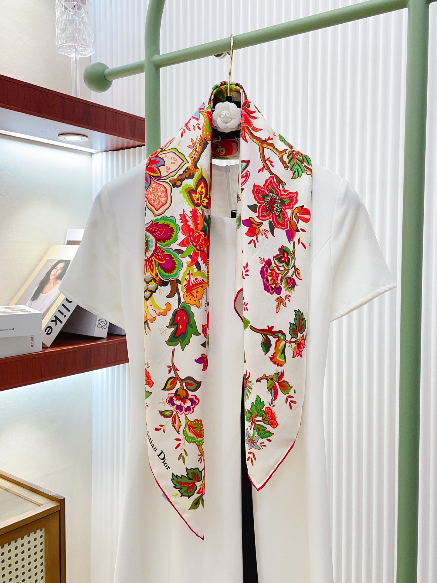 ✨✨【16姆米 单面】高级感爆棚❗️CD【花卉印花 90】高级时髦风‼️配色非常考究，图案匠心，上身简直