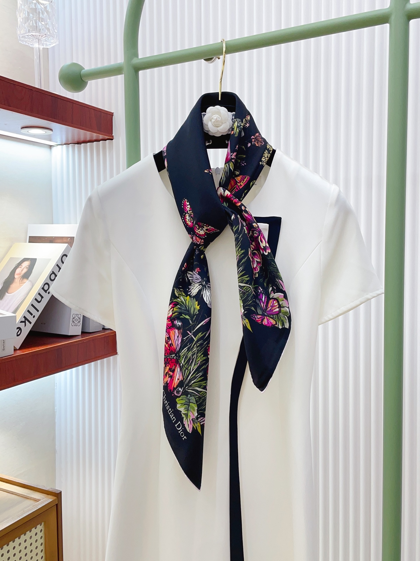 ✨✨【16姆米 单面】高级感爆棚❗️CD【花卉印花 90】高级时髦风‼️配色非常考究，图案匠心，上身简直