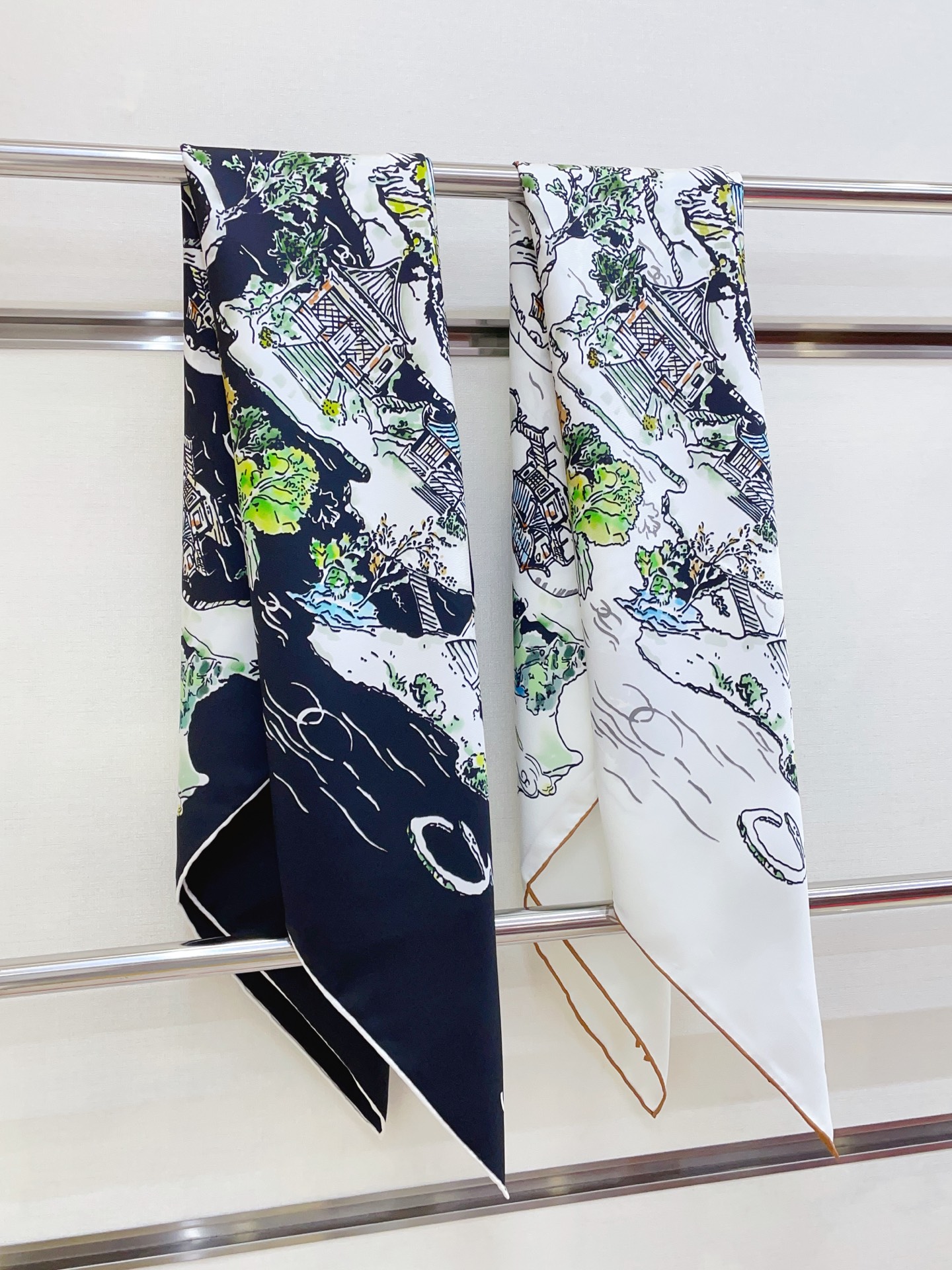 ✨✨【18姆米 双面同色】新款小香‼️美翻了流泪最新御用殿堂级极品‼️经典元素图案设计风格❗️美丽至极 