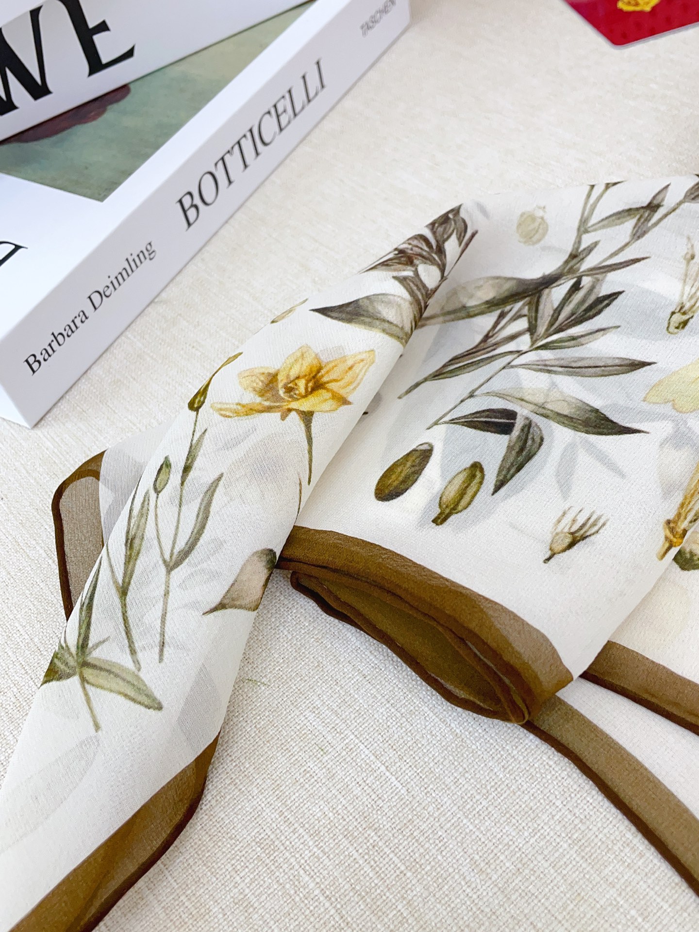 ✨✨【暗纹提花 双面同色】新品 LP【腰果花小方巾】春夏真丝款 随意切换造型 ,小巧又不失优雅的款式 6