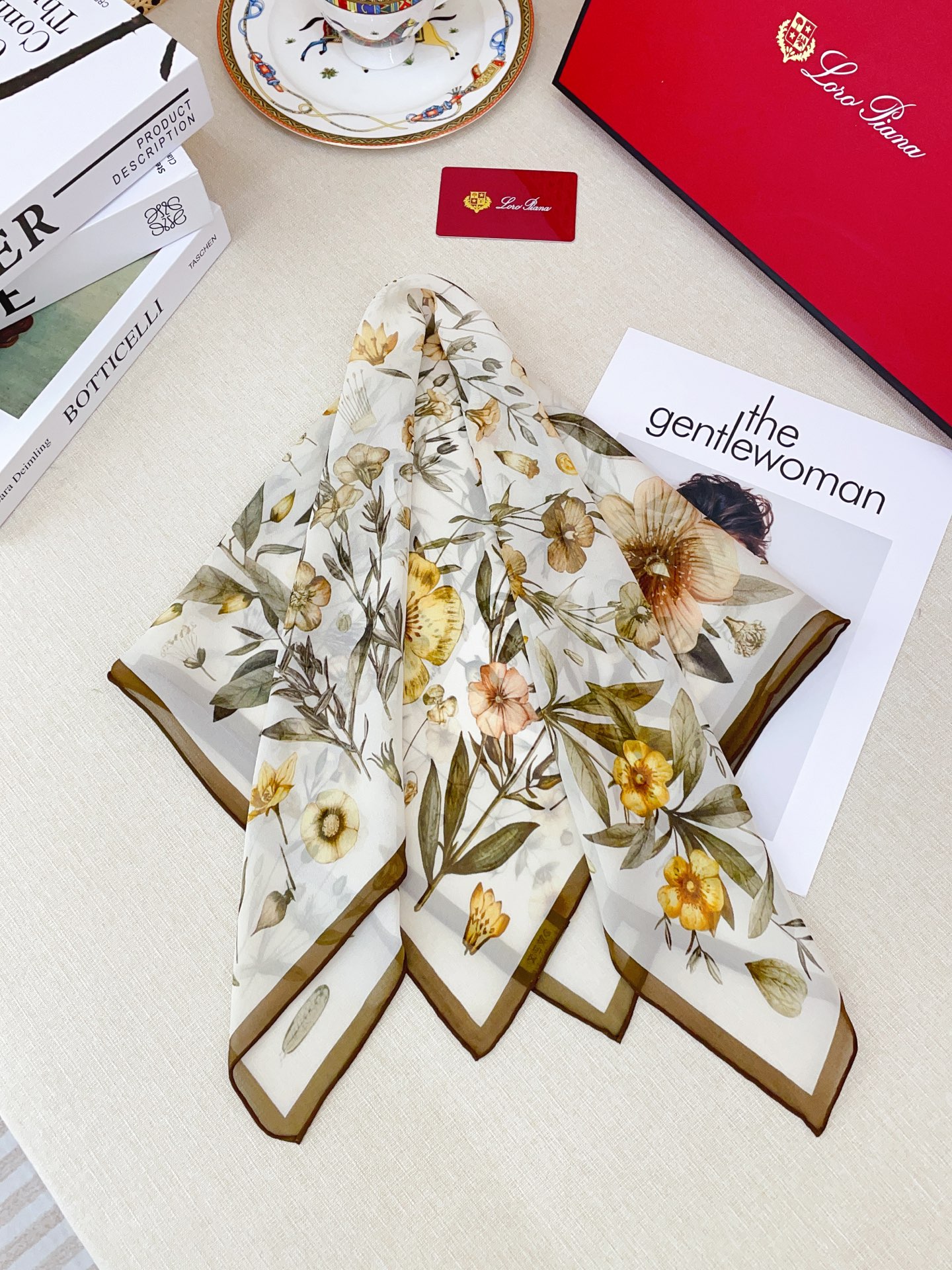 ✨✨【暗纹提花 双面同色】新品 LP【腰果花小方巾】春夏真丝款 随意切换造型 ,小巧又不失优雅的款式 6