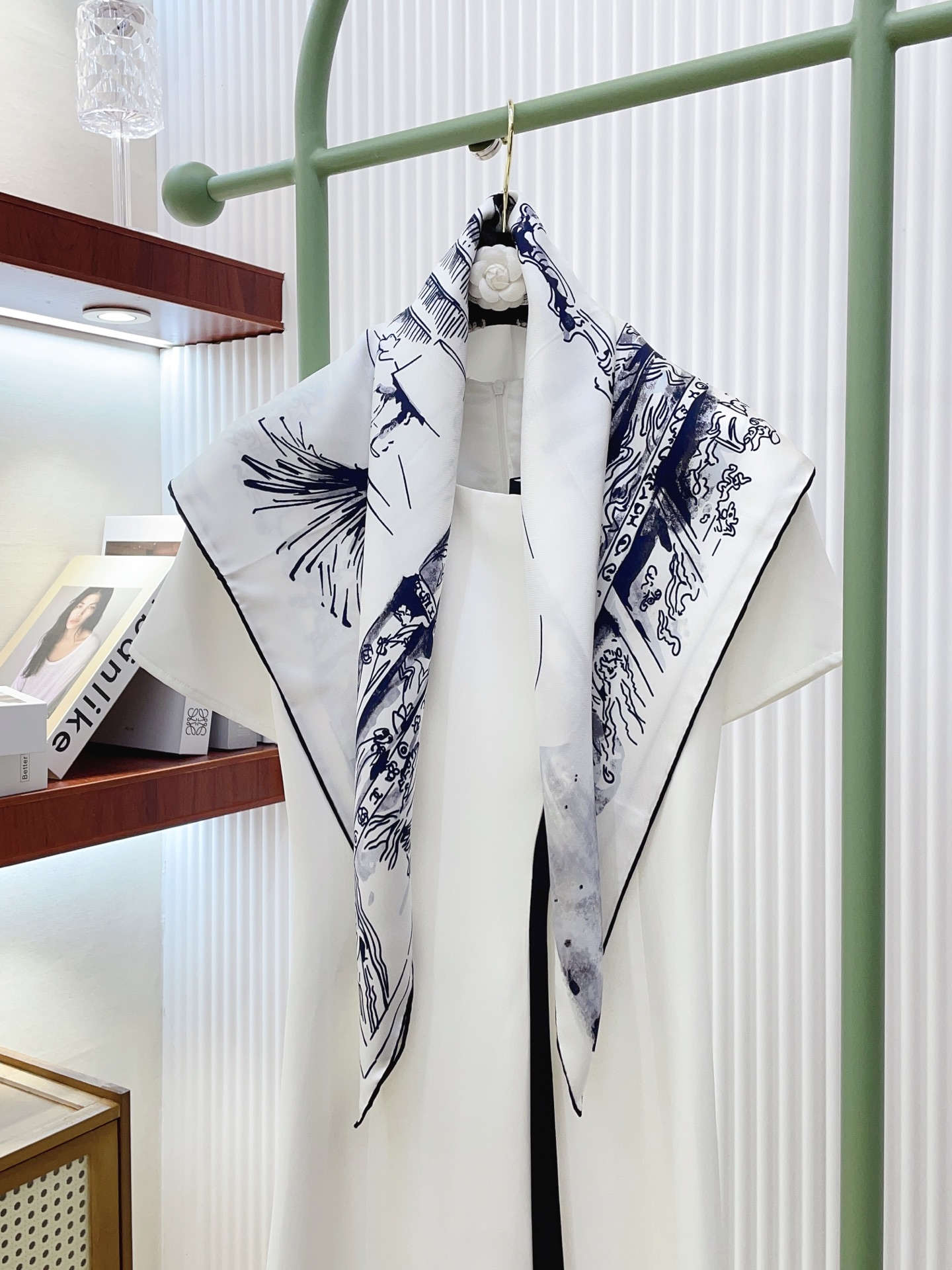 ✨✨【18姆米 双面同色】新款小香‼️美翻了流泪最新御用殿堂级极品‼️经典元素图案设计风格❗️美丽至极 