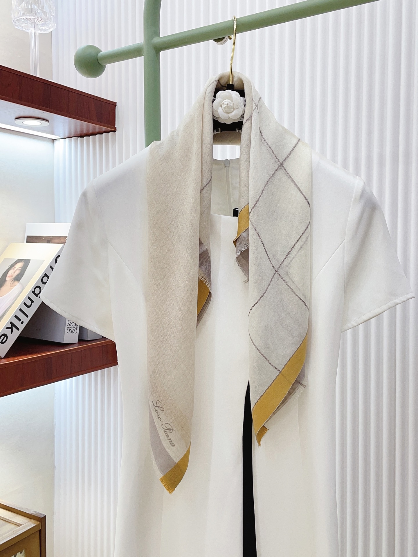 ✨✨【LP格子条边70】‼️♨️高尖端产物⚠️重磅呈现 ，绝无仅有 史无前例 100%纯山羊绒 手感好到