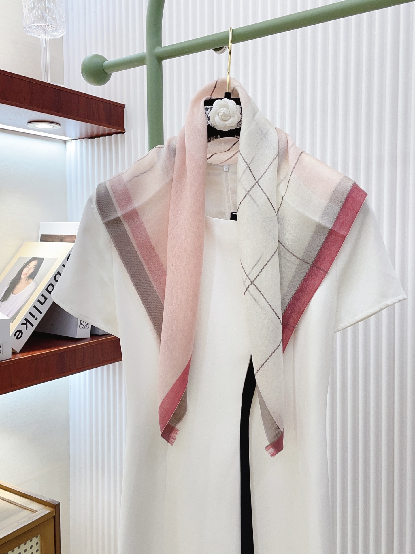 ✨✨【LP格子条边70】‼️♨️高尖端产物⚠️重磅呈现 ，绝无仅有 史无前例 100%纯山羊绒 手感好到