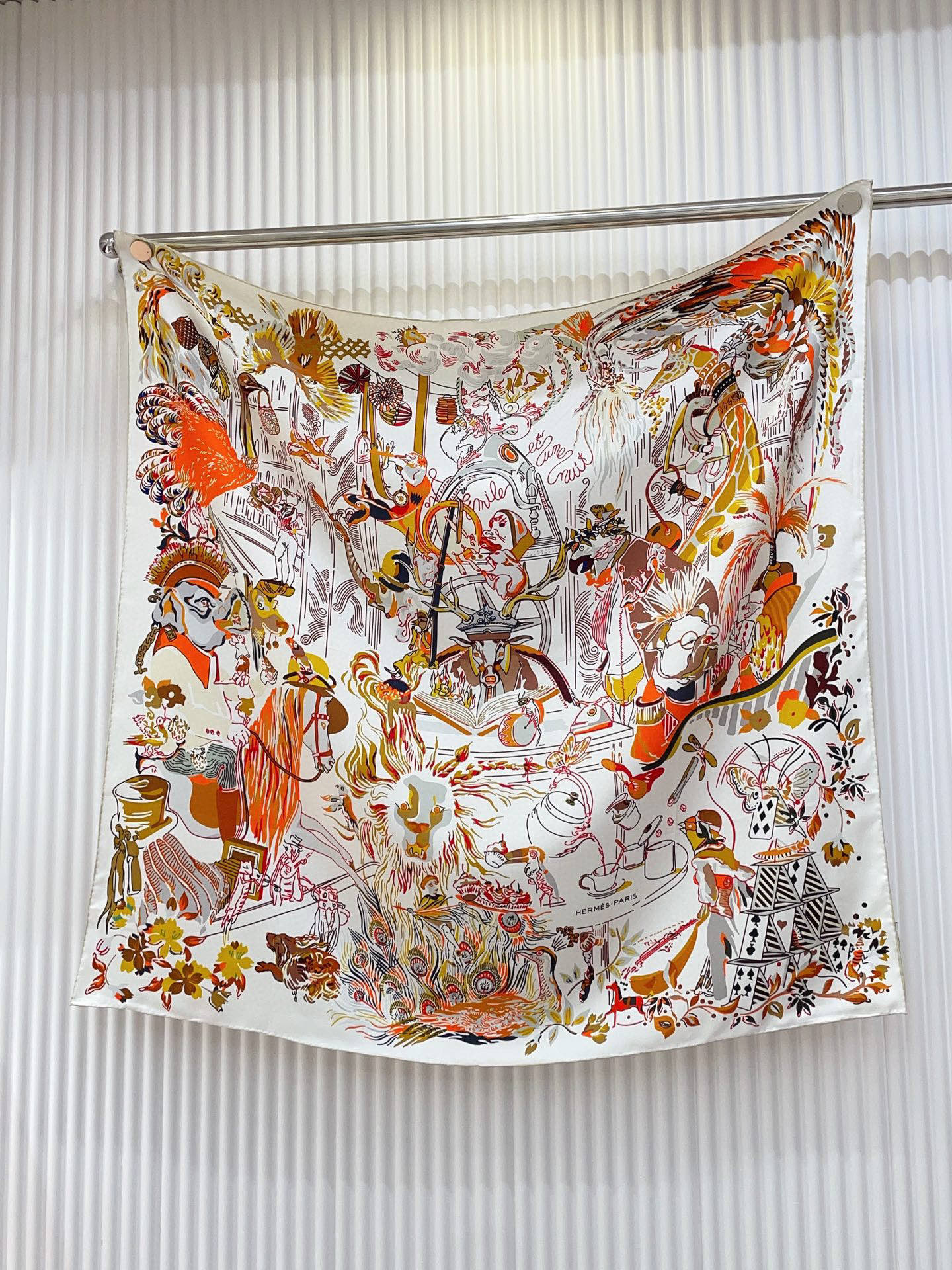 ✨✨【18姆米 双面同色】H**S真丝新款🆕👏👏买了都说好看‼️推荐💕【埃米尔之夜90】真丝方巾，顶级工