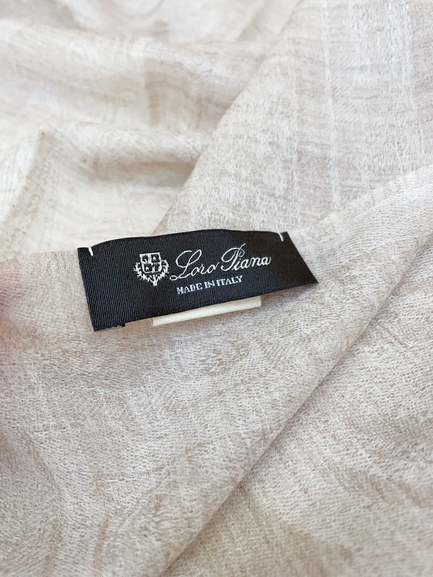 ✨✨【羊毛提花款 100尺寸 】新品 LP家秋冬羊绒款 随意切换造型 ,小巧又不失优雅的款式 100*1