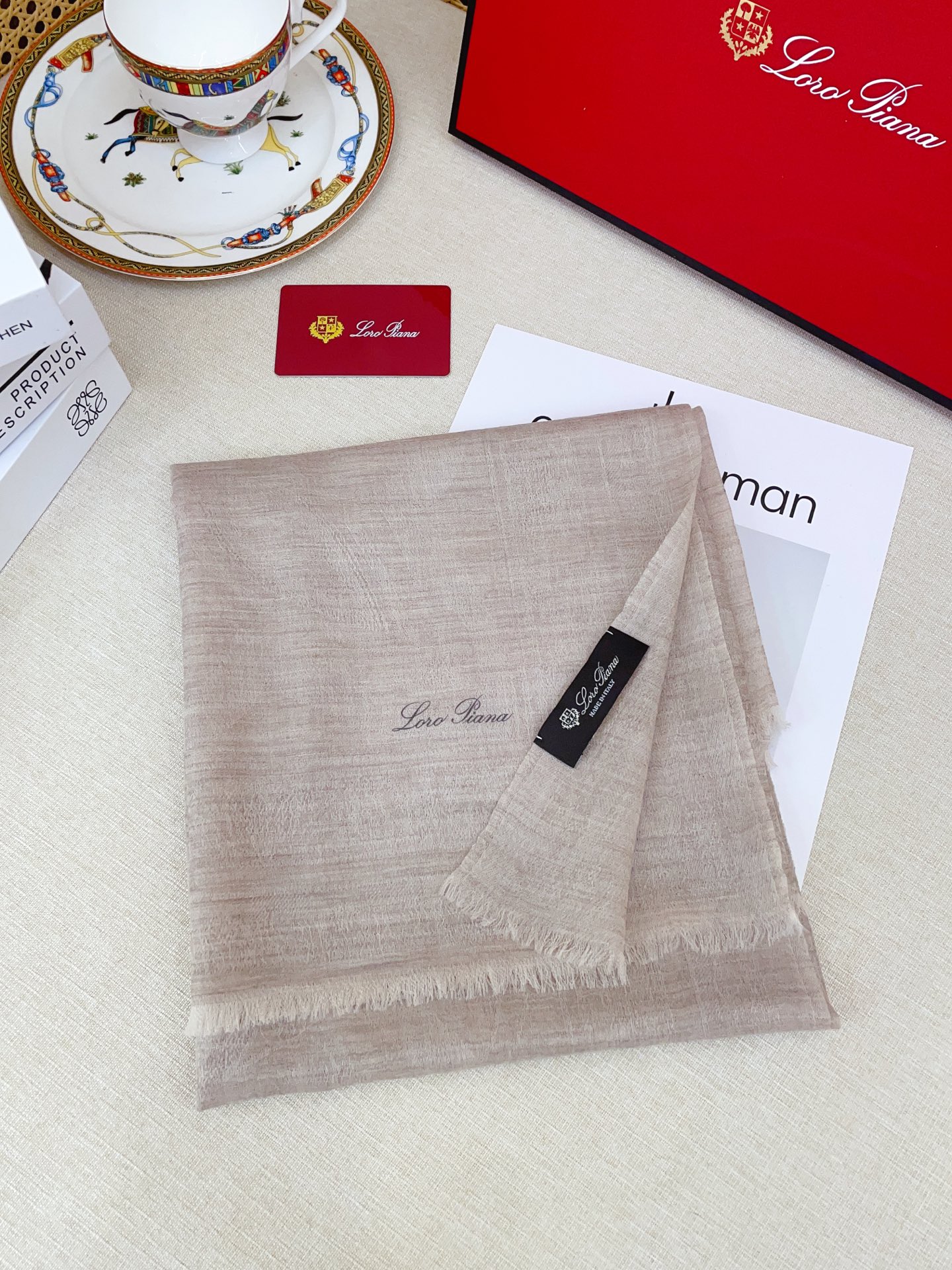 ✨✨【羊毛提花款 100尺寸 】新品 LP家秋冬羊绒款 随意切换造型 ,小巧又不失优雅的款式 100*1