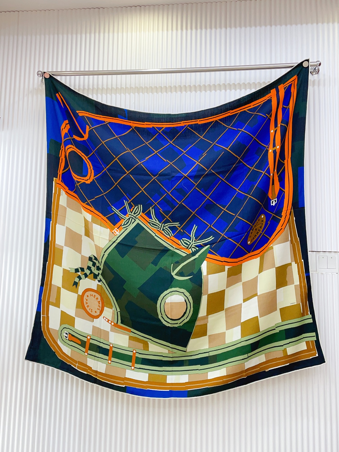 ✨✨【双面同色 丝毛款】H家羊绒新款 买了都说好看‼️推荐💕【格纹马面罩 140】羊绒方巾‼️H家ZG爆