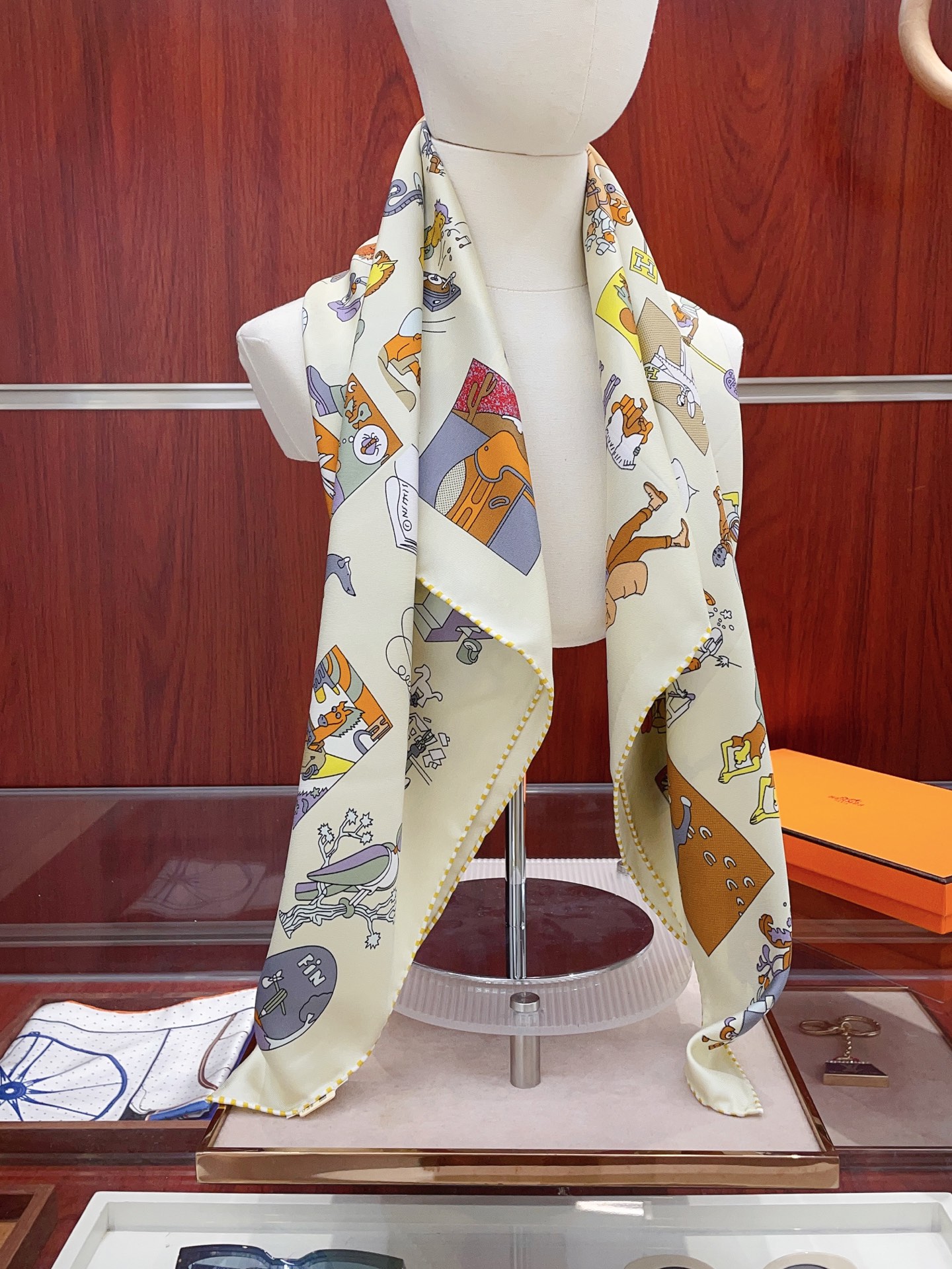 NO:338781,[18 Mmi Double-sided and same color] H**S silk new style is recommended when you buy it [Free Square Scarf 90] Silk Square Scarf, top-level craftsmanship and value-added counters, three-dimensional presentation patterns and patterns, physical grades, high-end technology, high-end research and development, and special cutting-edge process is loved by Bai Fumei. Whether it is quality, style, price, they scream, super high cost-effectiveness, absolutely worth buying twill silk, size 90cm*90cm high version scarf, high version scarf, real silk,19860909【18姆米 双面同色】H**S真丝新款买了都说好看推荐【自由方巾90】真丝方巾,顶级工艺超值专柜爆款立体呈现图案纹路实物档次极高特殊工艺高端研发惊艳问世特殊尖端工艺处理受到白富美的喜欢 无论是品质 款式 价格都令大牌控的她们尖叫 超高性价比 绝对值得入手斜纹真丝,尺寸90cm*90cm高版本围巾,高版本围巾,real silk,scarf