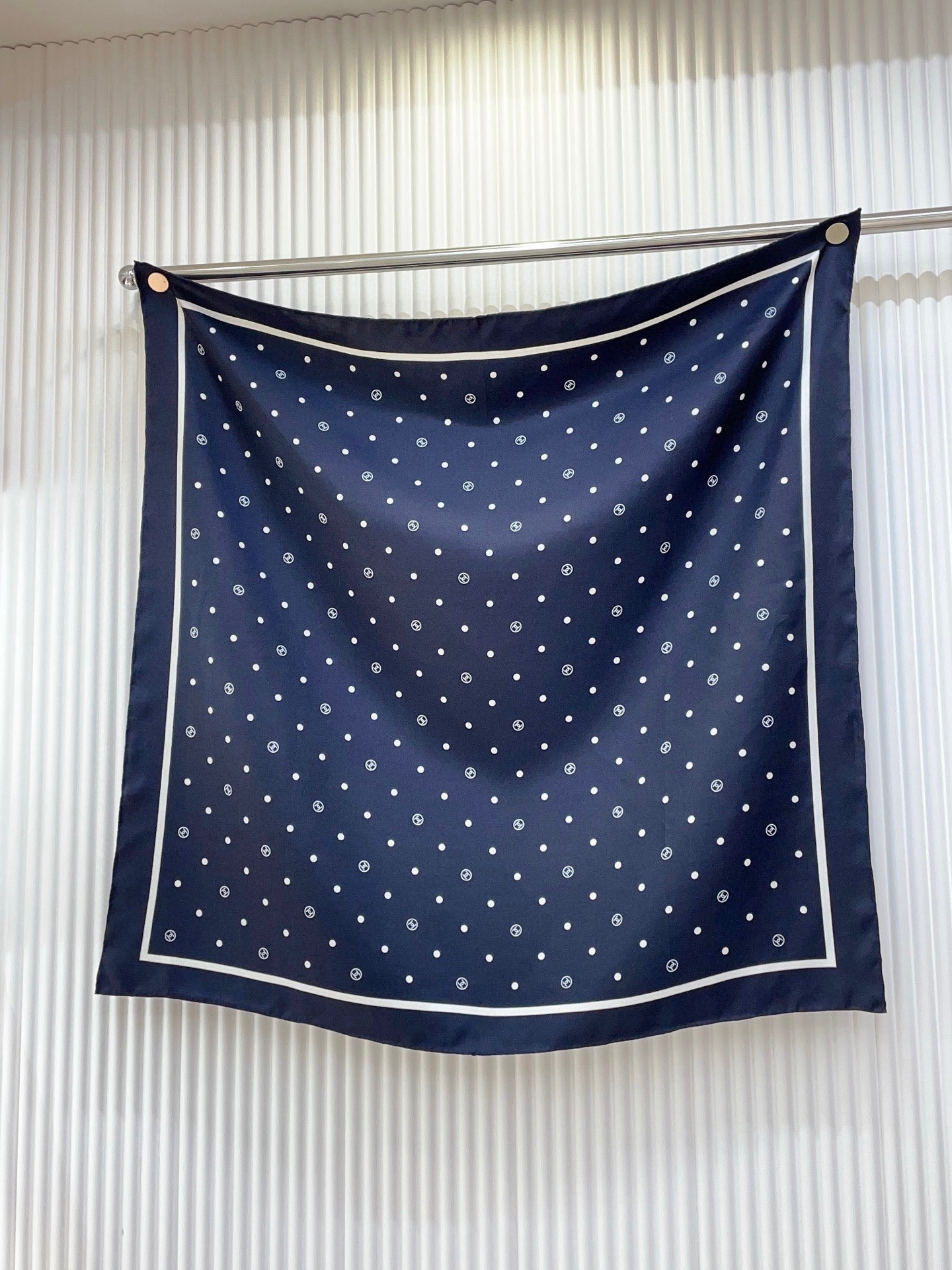 ✨✨【18姆米 双面同色】新款小香‼️美翻了[流泪]最新御用殿堂级极品‼️经典元素图案设计风格❗️美丽至