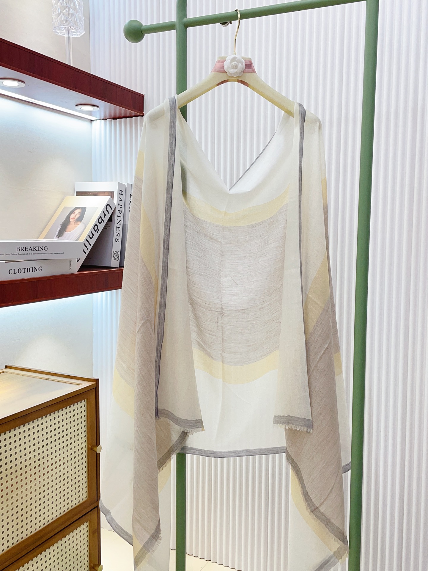 ✨✨【LP格纹条边长巾】‼️♨️高尖端产物⚠️重磅呈现 ，绝无仅有 史无前例 100%纯山羊绒 手感好到