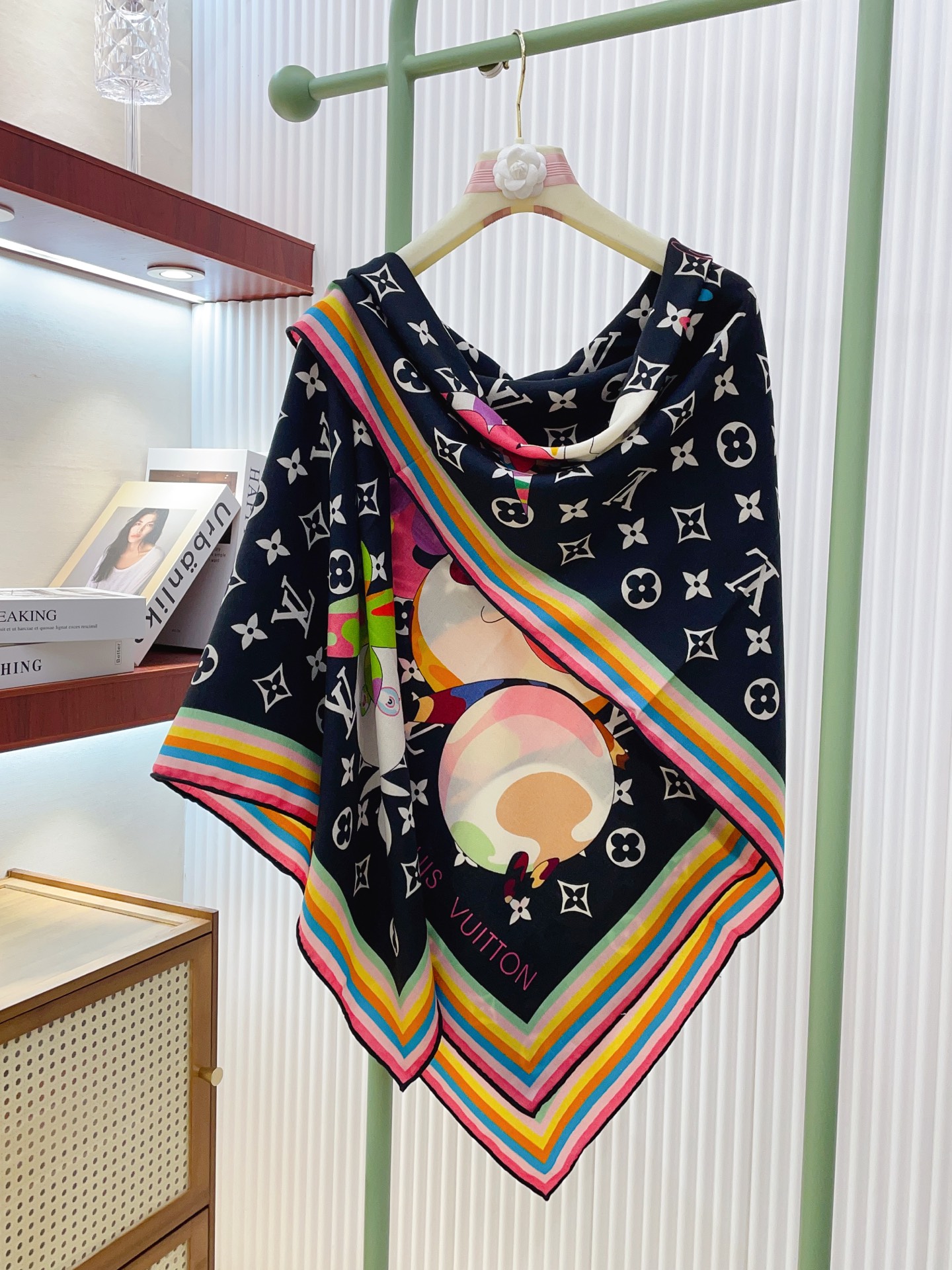 ✨✨【双面同色 丝毛款】L家羊绒新款 买了都说好看‼️推荐💕双面同色羊绒方巾‼️驴家ZG爆款🎁💟立体呈现