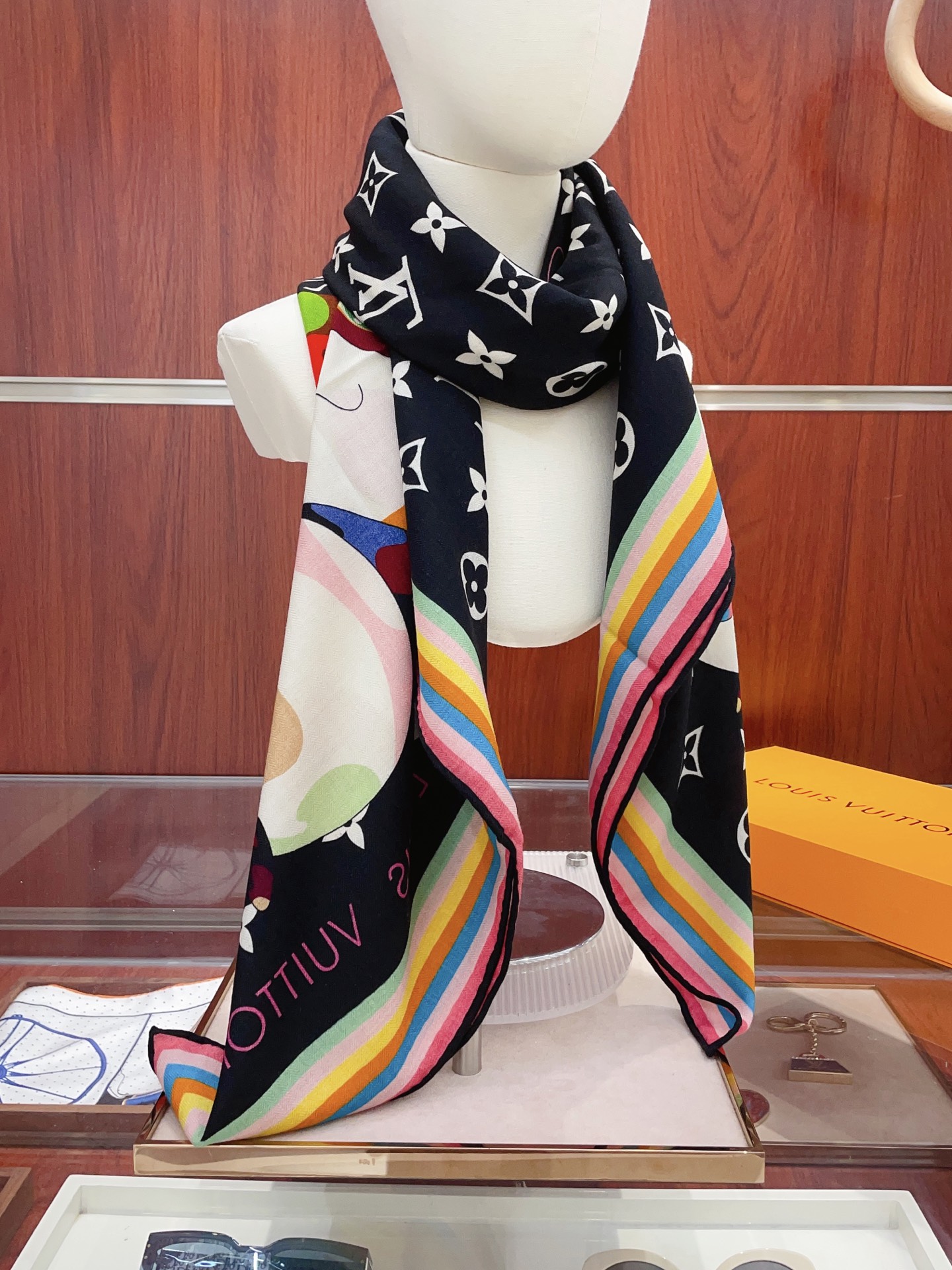 NO:340103,[Double-sided and same color silk wool style] L-home cashmere new style, it is said to be good to buy it, recommended, double-sided and same color cashmere square scarf, donkey family ZG popular three-dimensional presentation pattern and pattern, very high grade, special craftsmanship, high-end research and development, and stunningly launched, special cutting-edge technology processing is loved by white and rich beauty. Whether it is quality, style, price, they scream, super high cost performance, absolutely worth buying, size 140cm*140cm, 70 cashmere silk high-version scarf, high-version scarf, louis vuitton, louis vuitton, louis vuitton, louis vuitton, real silk, size 140cm*140cm, 70 cashmere silk high-version scarf, high-version scarf, louis vuitton, louis vuitton, louis vuitton, louis vuitton, real silk19860909【双面同色 丝毛款】L家羊绒新款 买了都说好看推荐双面同色羊绒方巾驴家ZG爆款立体呈现图案纹路实物档次极高特殊工艺高端研发惊艳问世特殊尖端工艺处理受到白富美的喜欢 无论是品质 款式 价格都令大牌控的她们尖叫 超高性价比 绝对值得入手尺寸140cm*140cm,70羊绒真丝高版本围巾,高版本围巾,louis vuitton,louis vuitton,louis vuitton,real silk,scarf