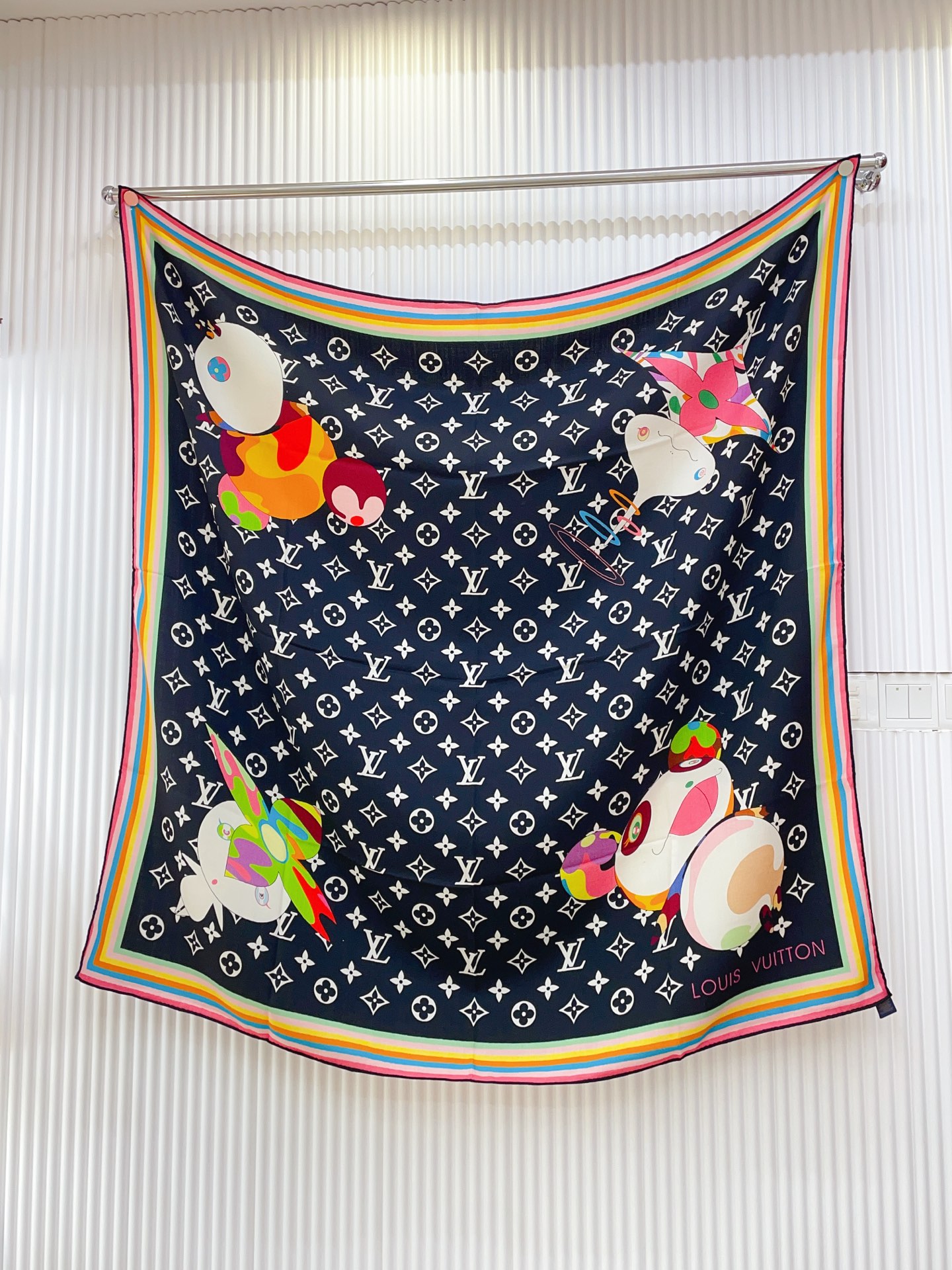 ✨✨【双面同色 丝毛款】L家羊绒新款 买了都说好看‼️推荐💕双面同色羊绒方巾‼️驴家ZG爆款🎁💟立体呈现