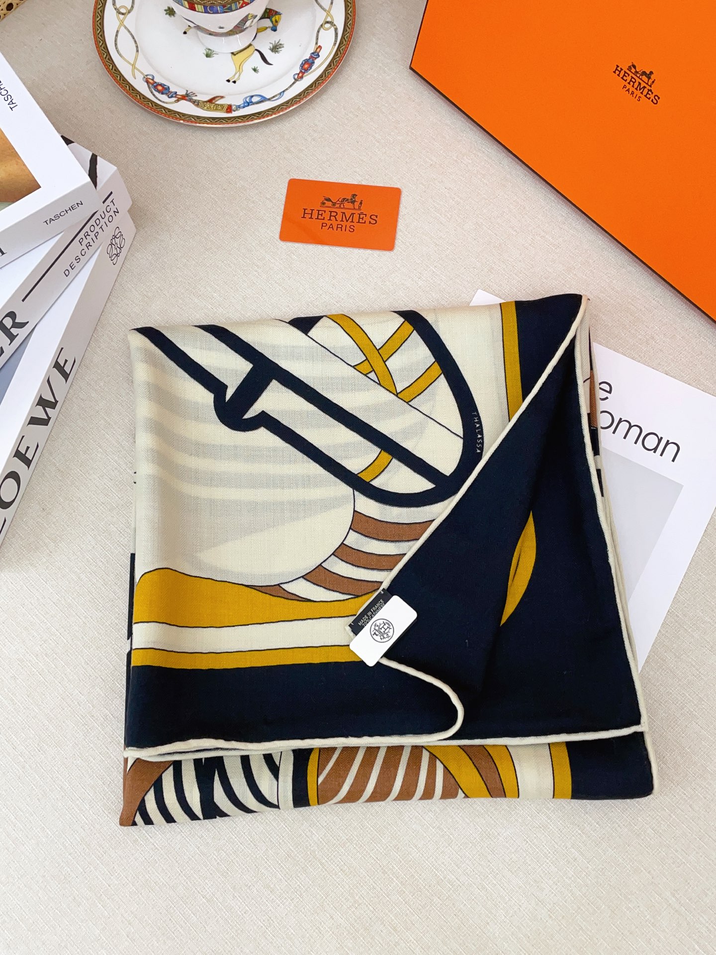 ✨✨【双面同色 丝毛款】H家羊绒新款 买了都说好看‼️推荐💕【Thalassa 140】羊绒方巾‼️H家