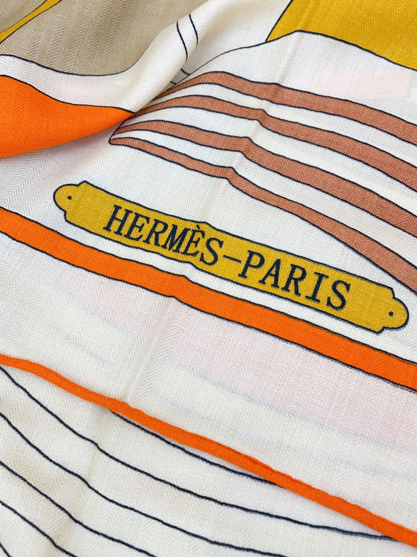 ✨✨【双面同色 丝毛款】H家羊绒新款 买了都说好看‼️推荐💕【Thalassa 140】羊绒方巾‼️H家