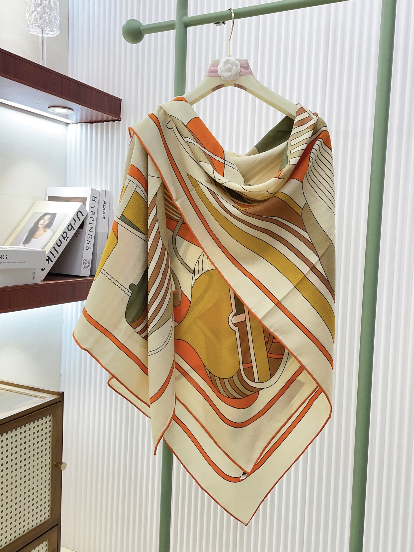 ✨✨【双面同色 丝毛款】H家羊绒新款 买了都说好看‼️推荐💕【Thalassa 140】羊绒方巾‼️H家