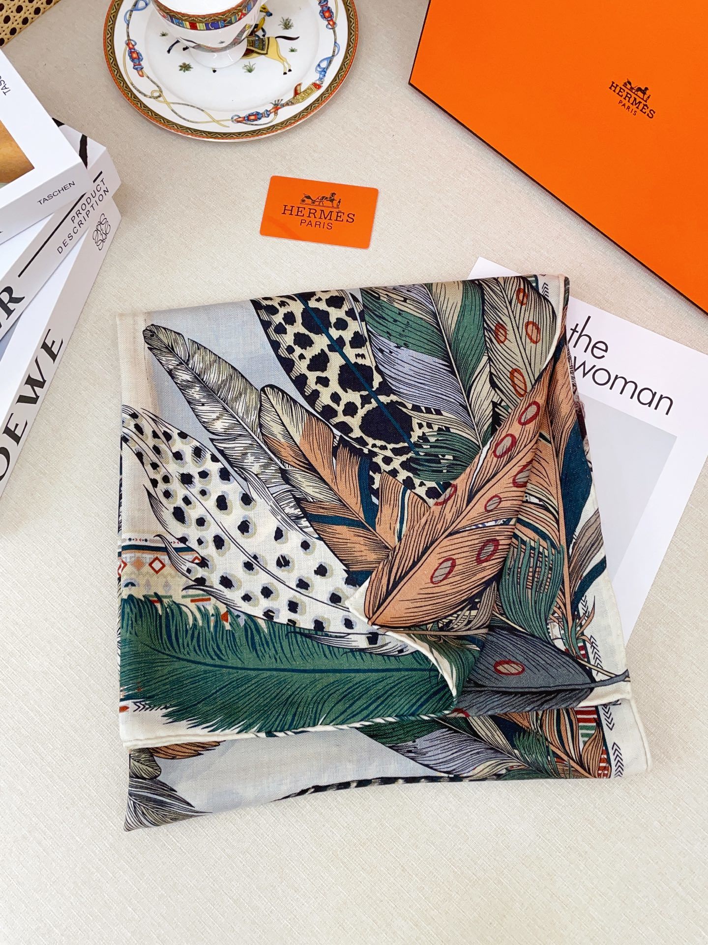 ✨✨【双面同色 丝毛款】H家羊绒新款 买了都说好看‼️推荐💕【印第安人 140】羊绒方巾‼️H家ZG爆款