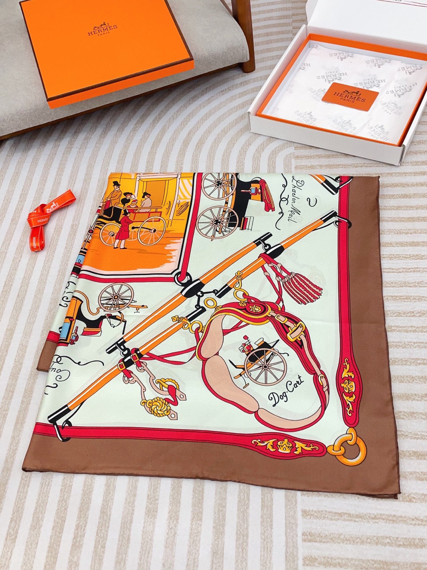 ✨✨【16姆米 单面】H**S真丝新款🆕👏👏买了都说好看‼️推荐💕【驾马横档 90】真丝方巾，顶级工艺超