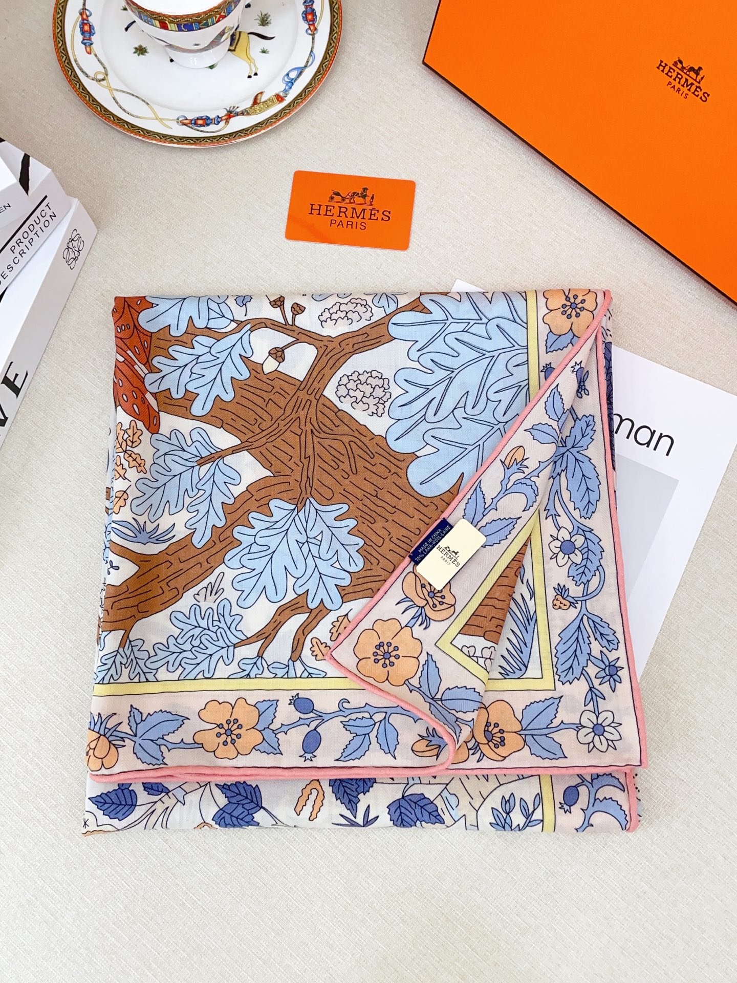 ✨✨【双面同色 丝毛款】H家羊绒新款 买了都说好看‼️推荐💕【于月神之杯 140】羊绒方巾‼️H家ZG爆