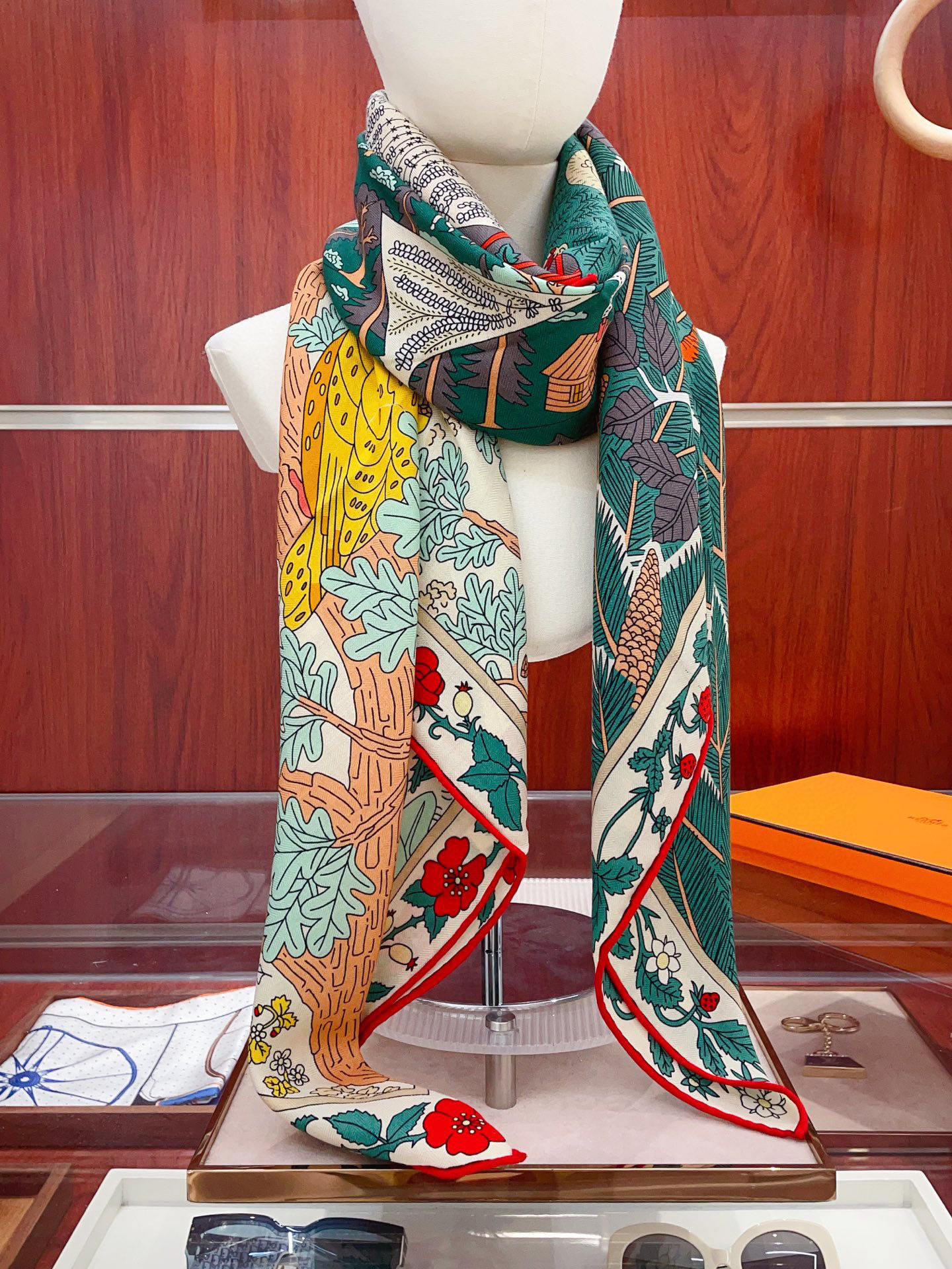 ✨✨【双面同色 丝毛款】H家羊绒新款 买了都说好看‼️推荐💕【于月神之杯 140】羊绒方巾‼️H家ZG爆