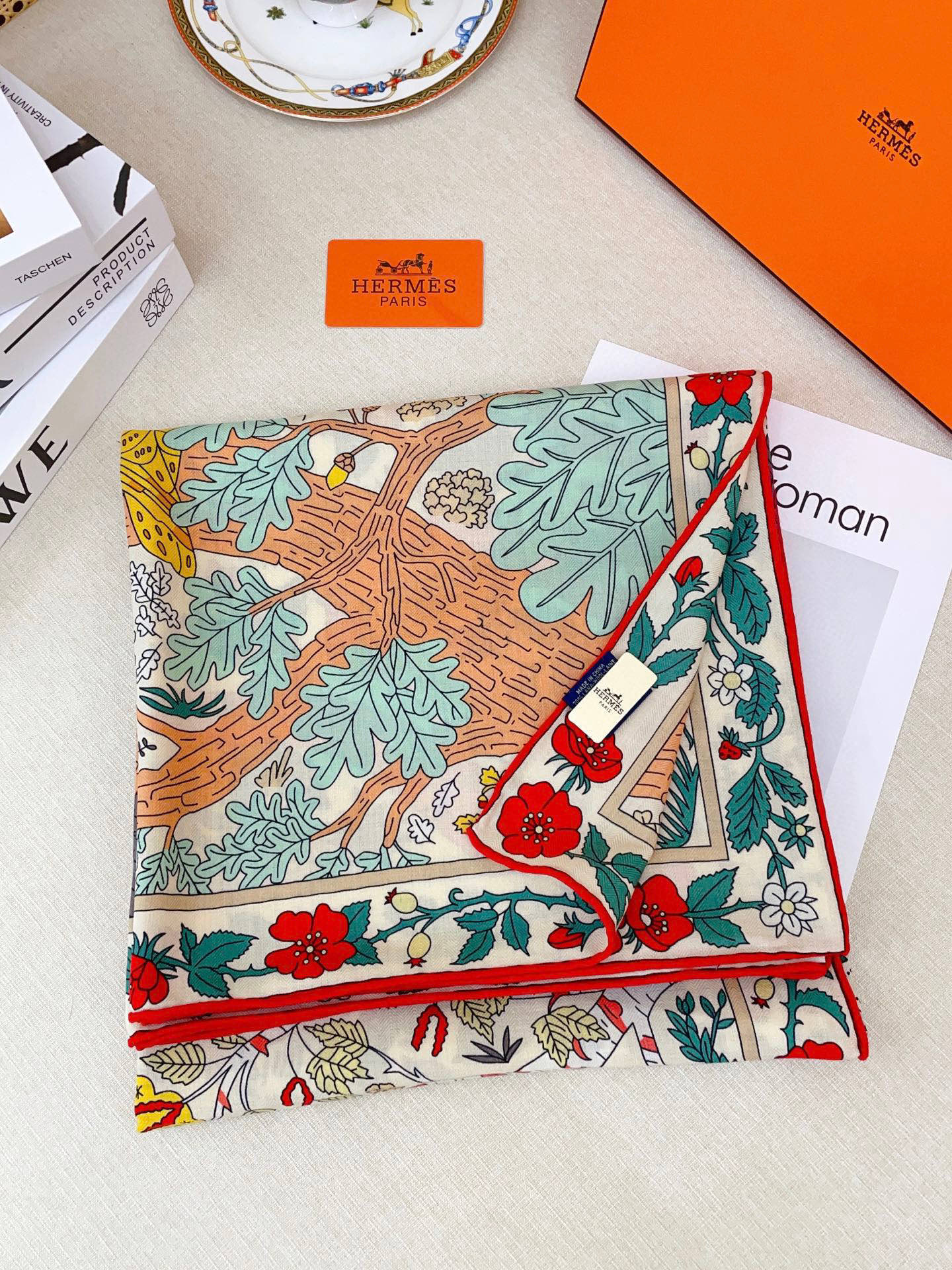 ✨✨【双面同色 丝毛款】H家羊绒新款 买了都说好看‼️推荐💕【于月神之杯 140】羊绒方巾‼️H家ZG爆