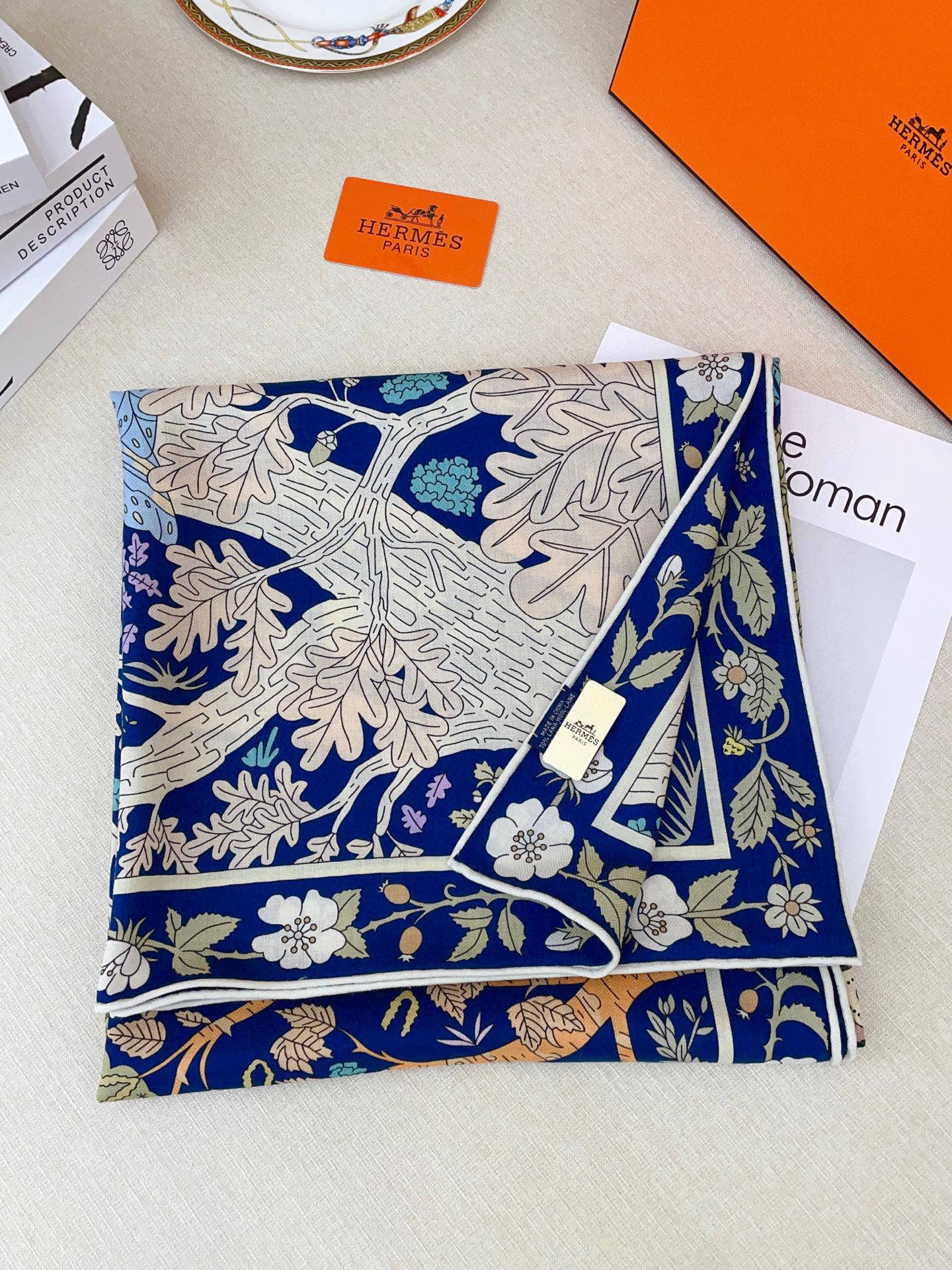 ✨✨【双面同色 丝毛款】H家羊绒新款 买了都说好看‼️推荐💕【于月神之杯 140】羊绒方巾‼️H家ZG爆