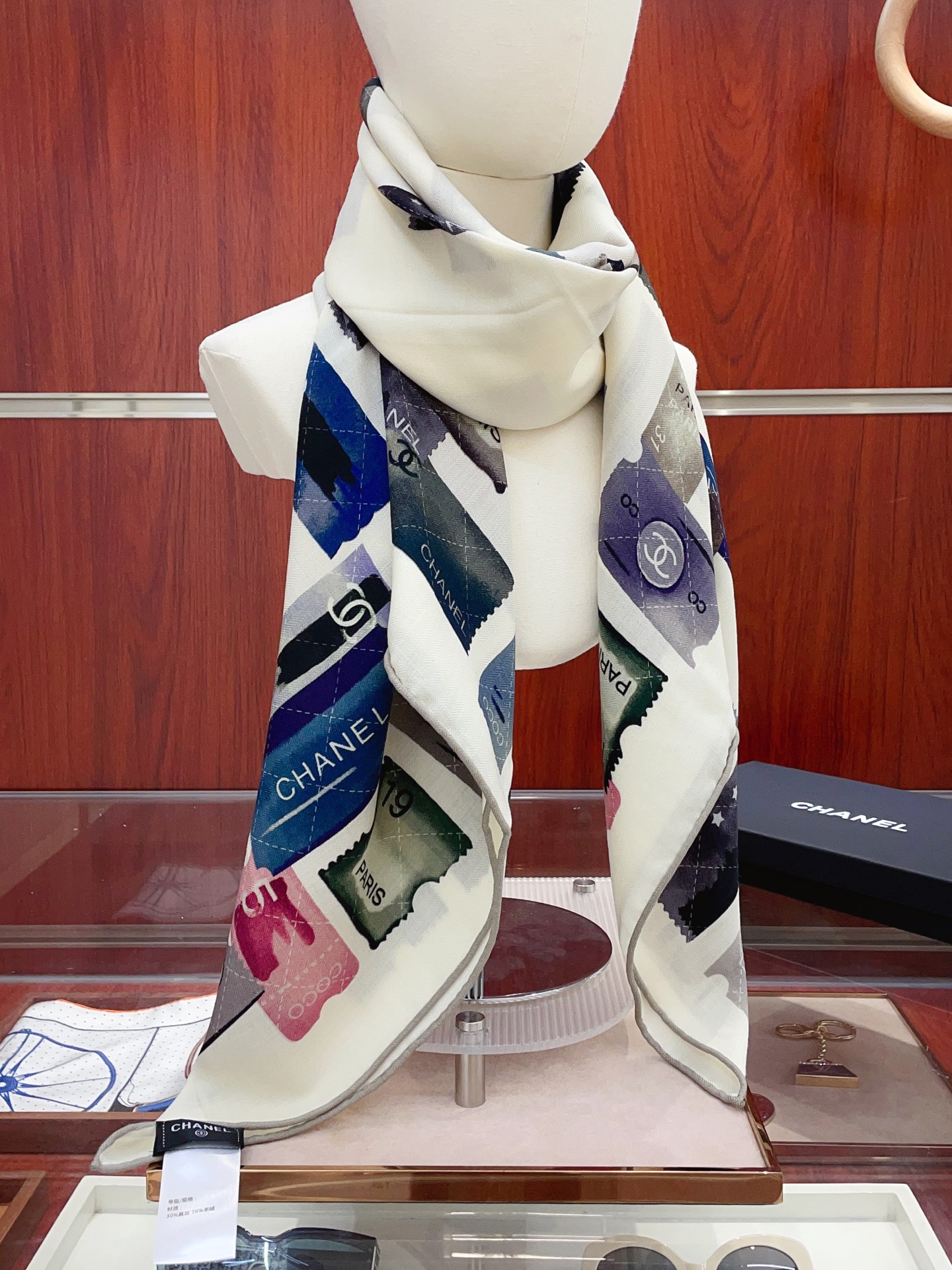 ✨✨【双面同色 丝毛款】小香 羊绒方巾‼️抢‼️VIP推荐 ‼️👍下手一定要快【高端 大爱 ‼️纯羊绒 