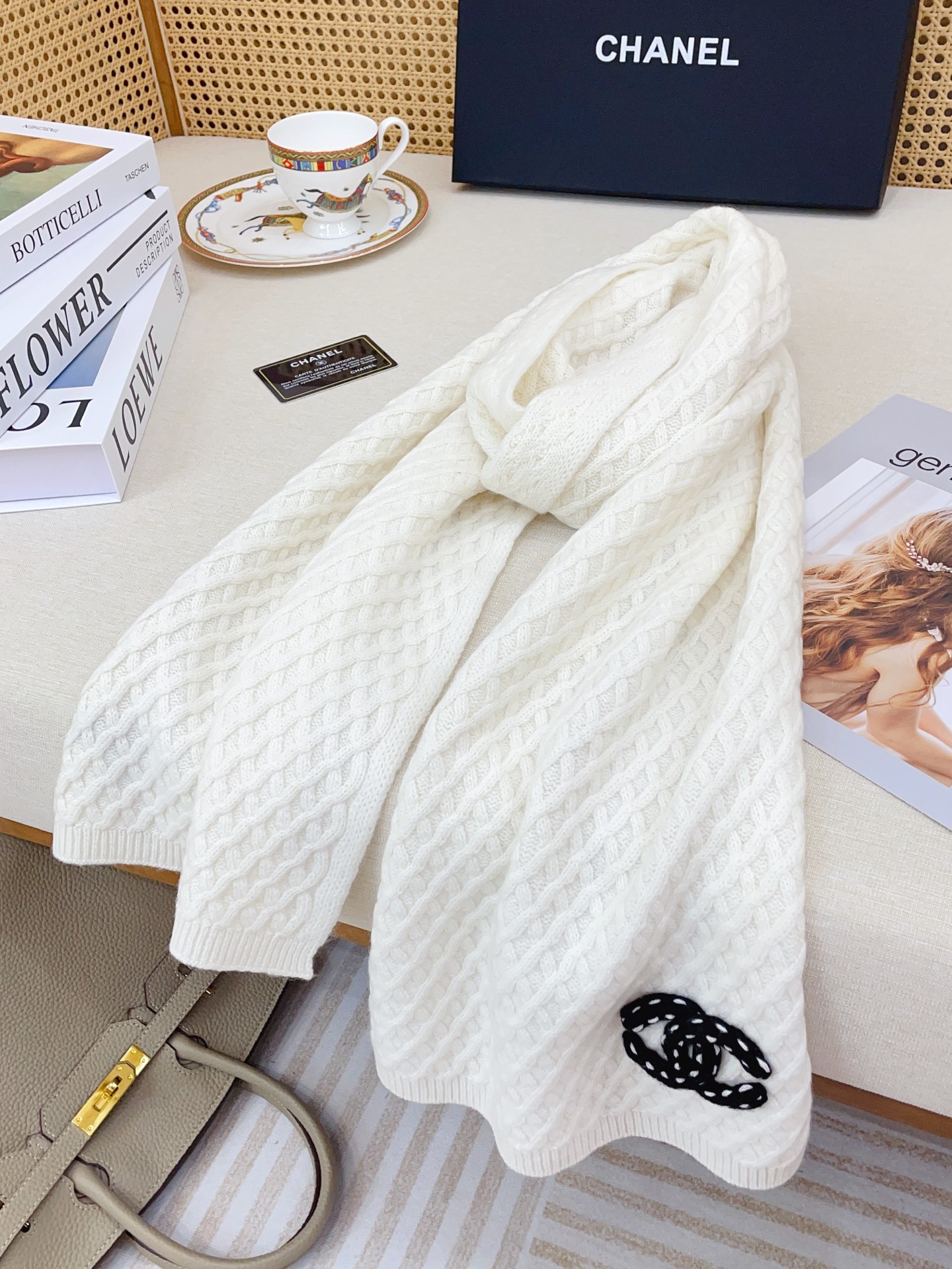 ✨✨【▪小香难得一见的针织单品，温柔配色，超级迷恋❗️气质低调恬静又不失优雅❗️】重点推荐❗️一秒心动啊