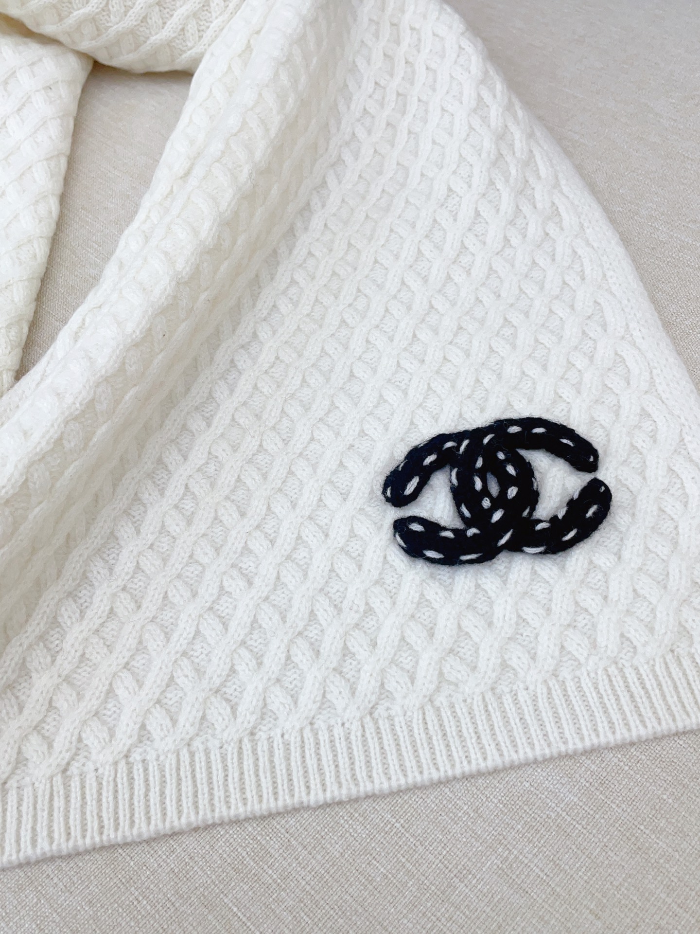 ✨✨【▪小香难得一见的针织单品，温柔配色，超级迷恋❗️气质低调恬静又不失优雅❗️】重点推荐❗️一秒心动啊