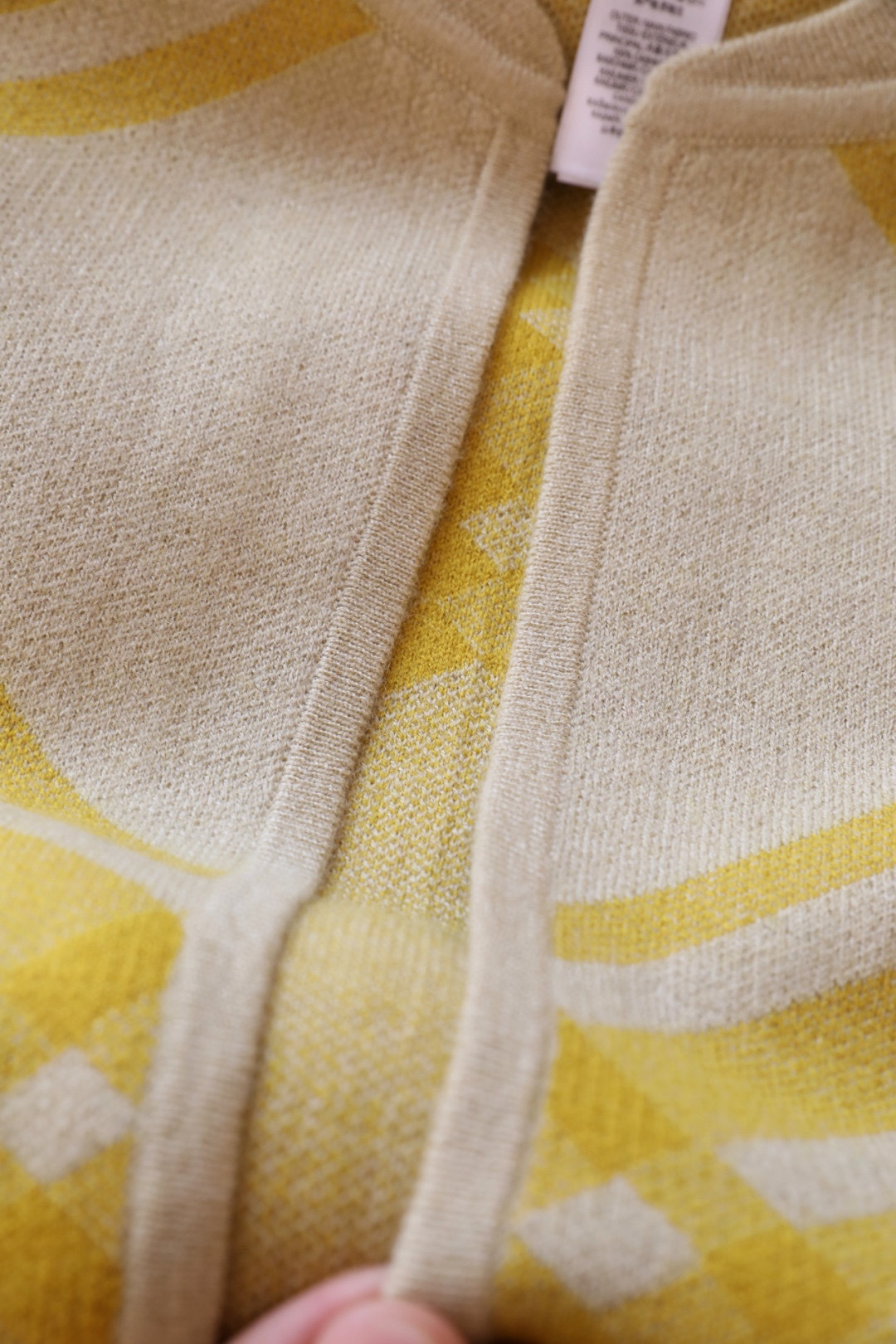 ✨✨专柜官网同步发售!B家限量款斗篷披肩重磅!!满满的都是细节打造!!此款B格披风是巴宝莉秋冬限量新款!