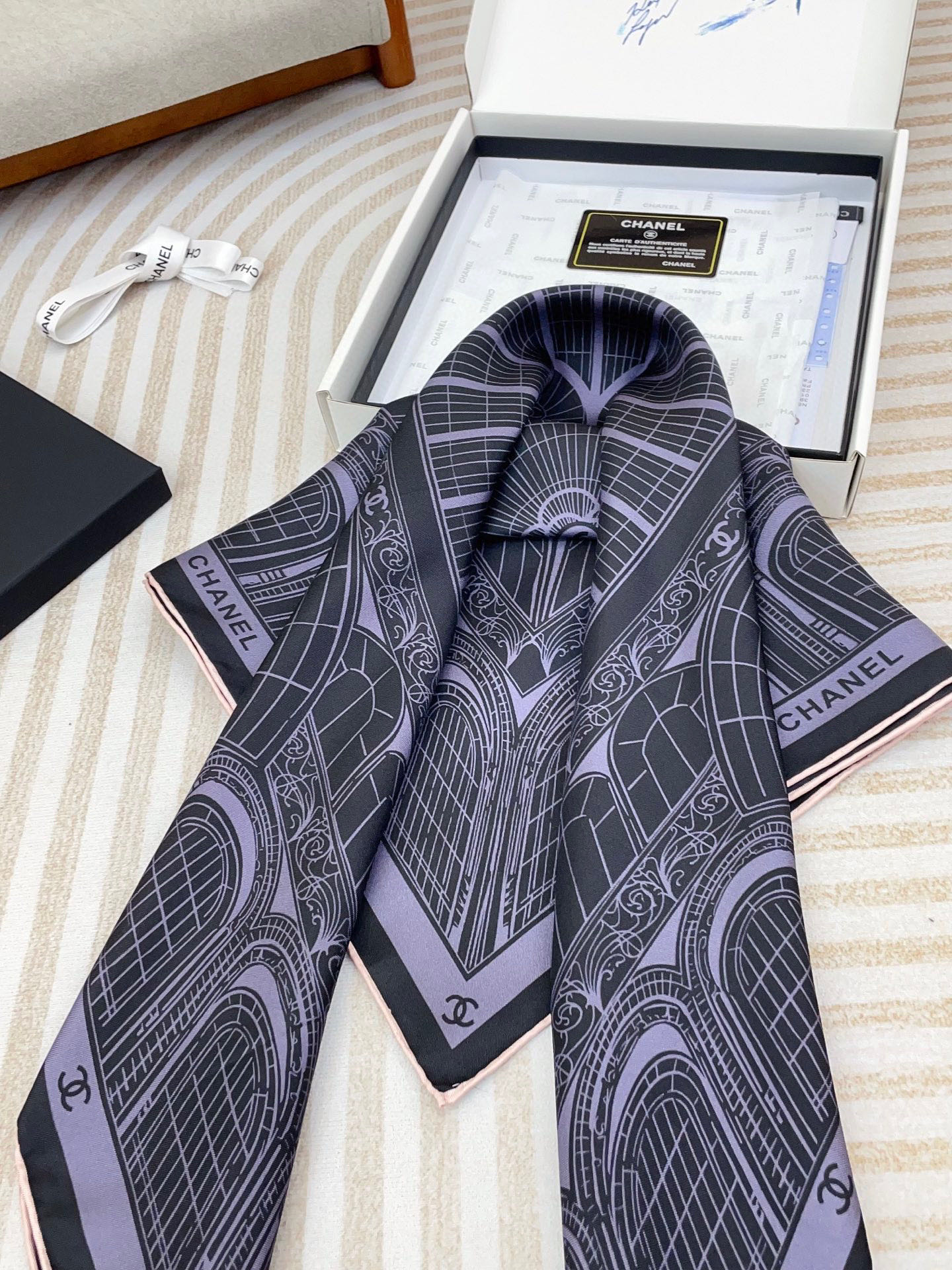 ✨✨【18姆米 双面同色】新款小香‼️美翻了[流泪]最新御用殿堂级极品‼️经典元素图案设计风格❗️美丽至