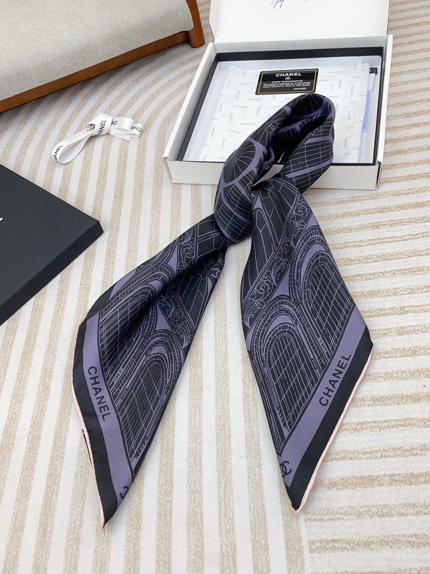 ✨✨【18姆米 双面同色】新款小香‼️美翻了[流泪]最新御用殿堂级极品‼️经典元素图案设计风格❗️美丽至