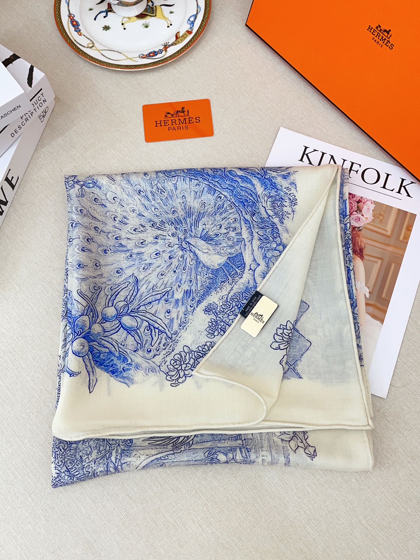 ✨✨【双面同色 丝毛款】H家羊绒新款 买了都说好看‼️推荐💕【城市花园 140】羊绒方巾‼️H家ZG爆款