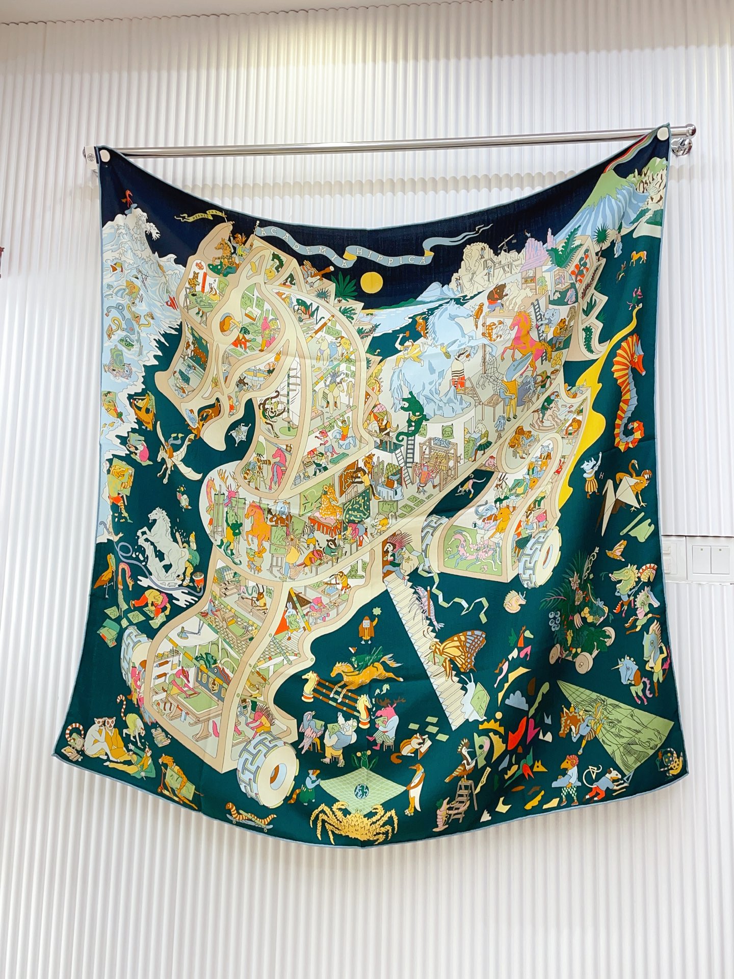 ✨✨【双面同色 丝毛款】H家羊绒新款 买了都说好看‼️推荐💕【马术学院 140】羊绒方巾‼️H家ZG爆款