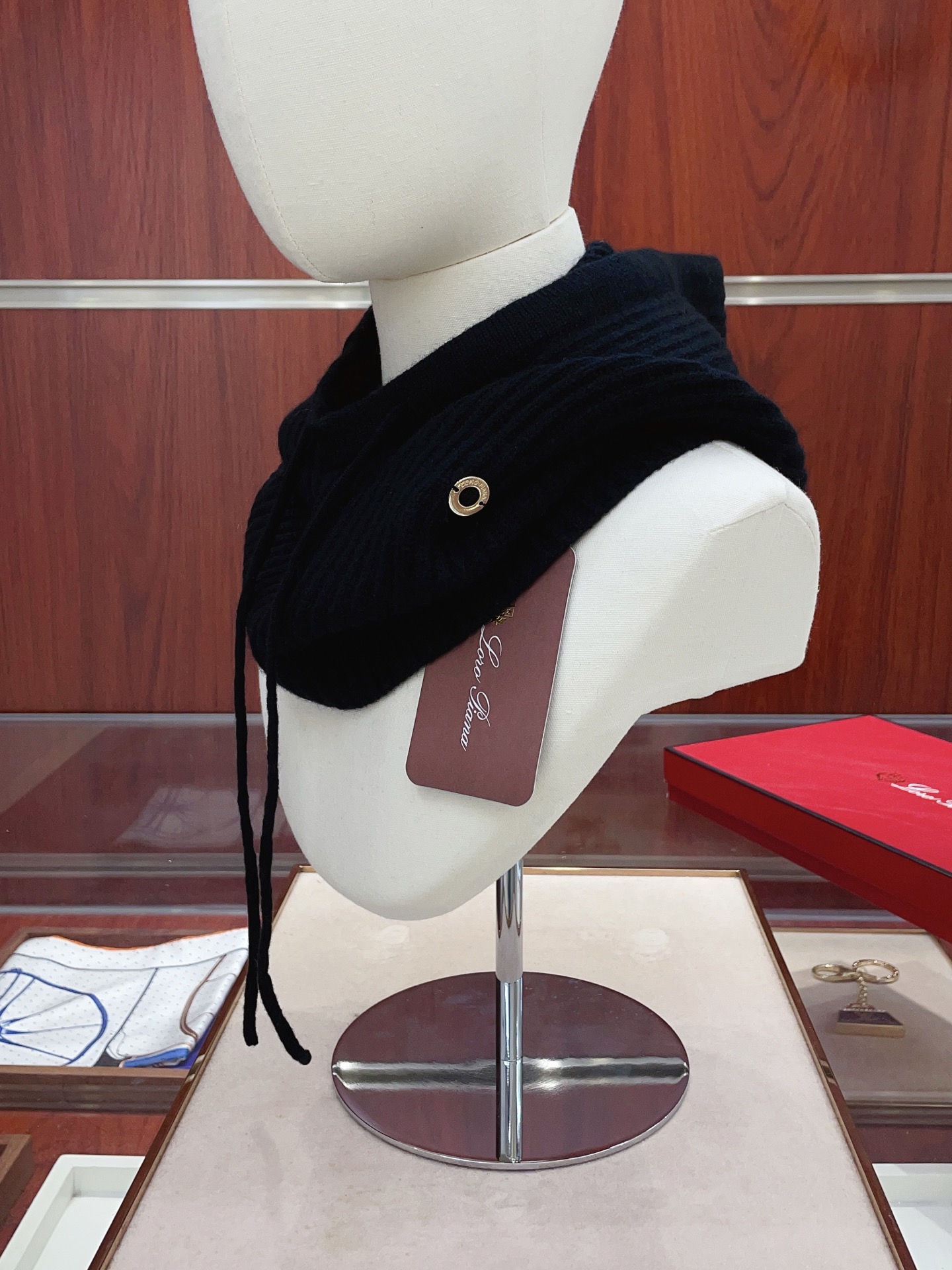 ✨✨牛货🐂【LP针织围脖连帽】‼️是围脖，又是帽子，松紧带设计，加厚纯羊绒非常舒适温暖，一次满足您多种保