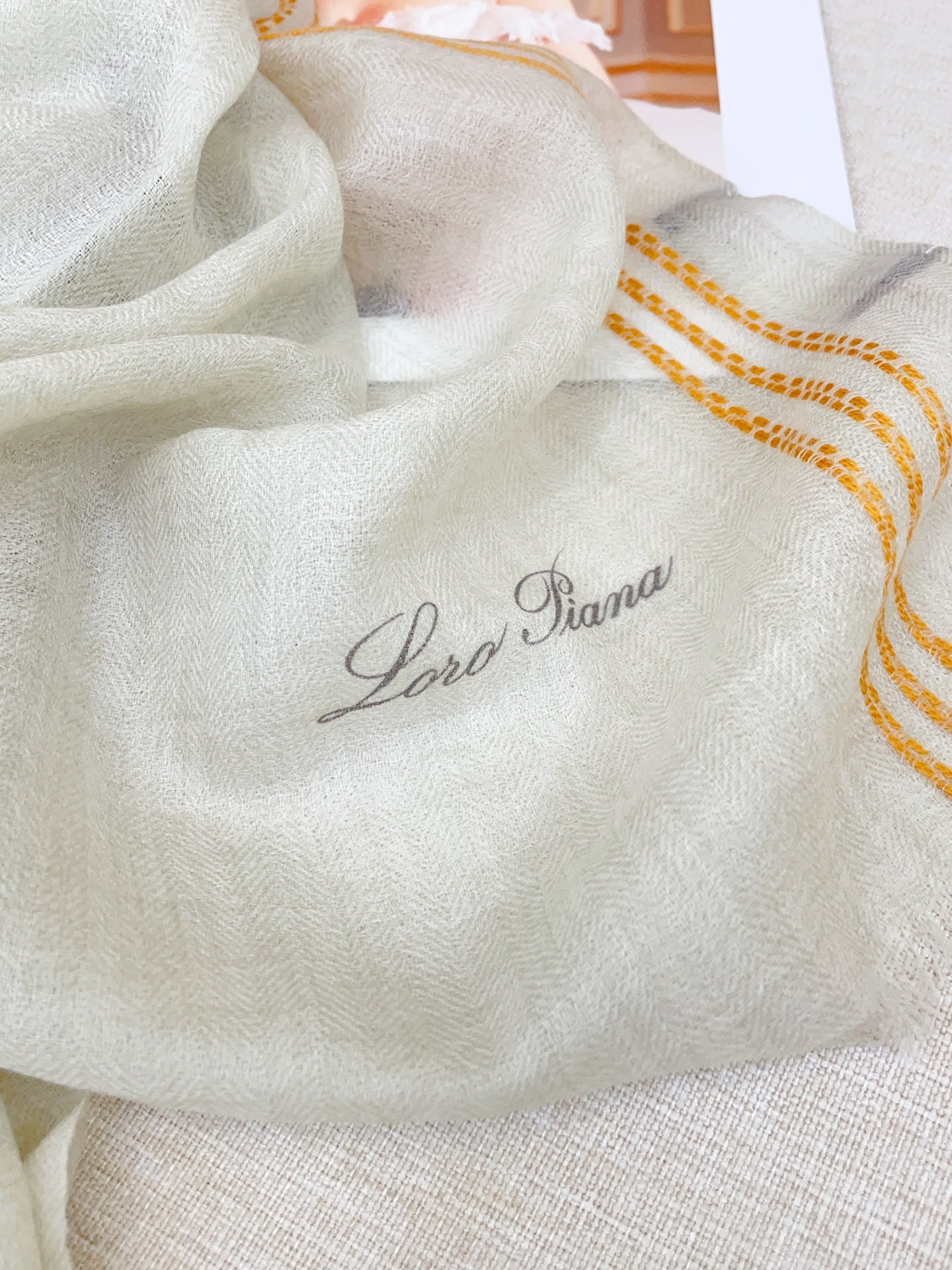 ✨✨【LP格纯色线条长巾】‼️♨️高尖端产物⚠️重磅呈现 ，绝无仅有 史无前例 100%纯山羊绒 手感好