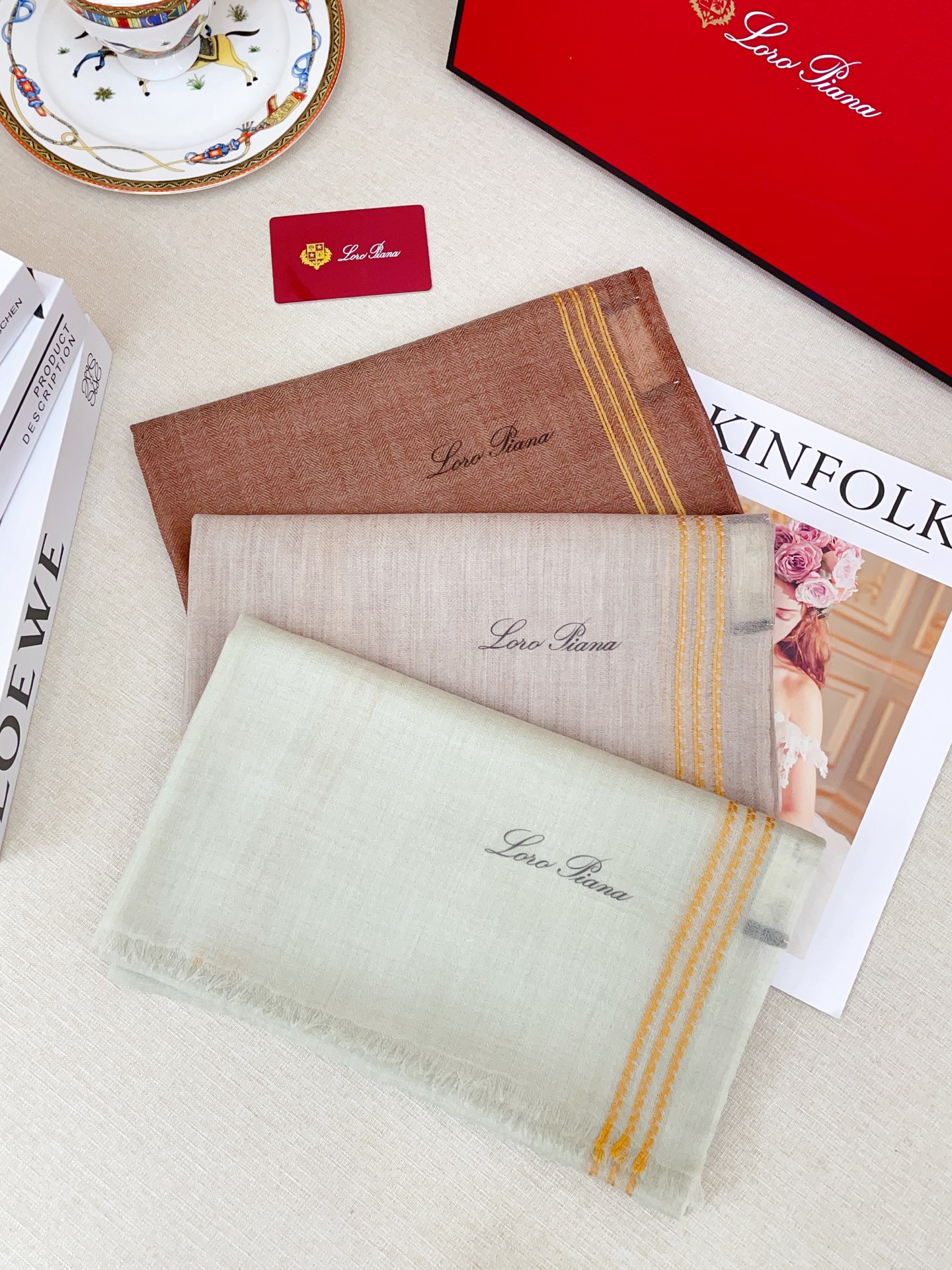 ✨✨【LP格纯色线条长巾】‼️♨️高尖端产物⚠️重磅呈现 ，绝无仅有 史无前例 100%纯山羊绒 手感好