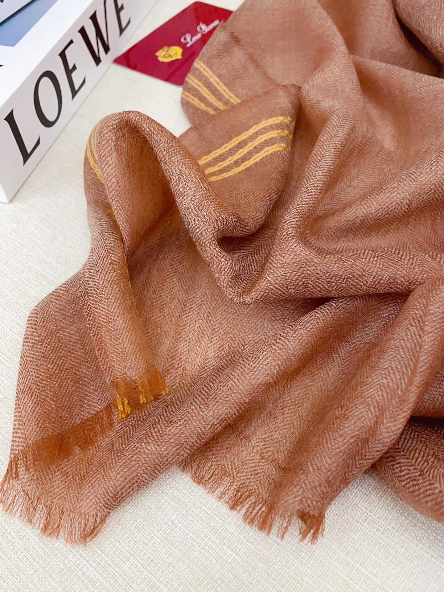 ✨✨【LP格纯色线条长巾】‼️♨️高尖端产物⚠️重磅呈现 ，绝无仅有 史无前例 100%纯山羊绒 手感好