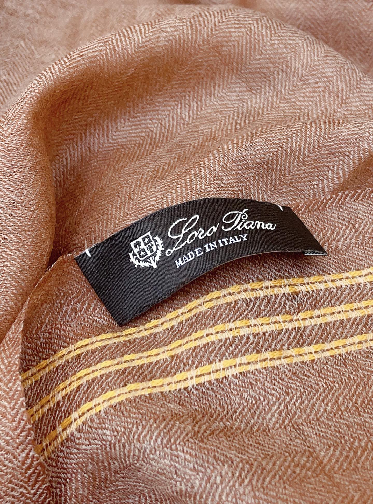 ✨✨【LP格纯色线条长巾】‼️♨️高尖端产物⚠️重磅呈现 ，绝无仅有 史无前例 100%纯山羊绒 手感好