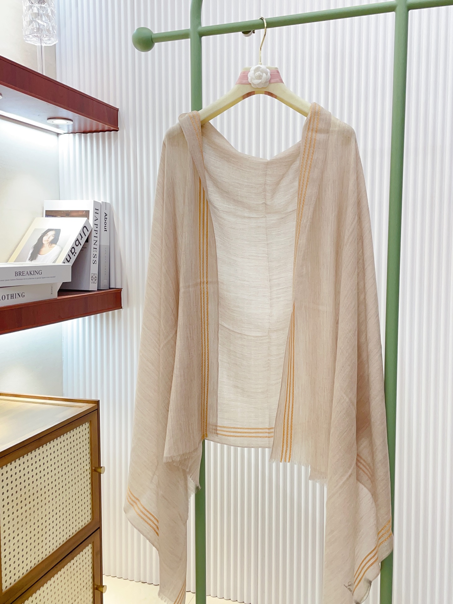 ✨✨【LP格纯色线条长巾】‼️♨️高尖端产物⚠️重磅呈现 ，绝无仅有 史无前例 100%纯山羊绒 手感好