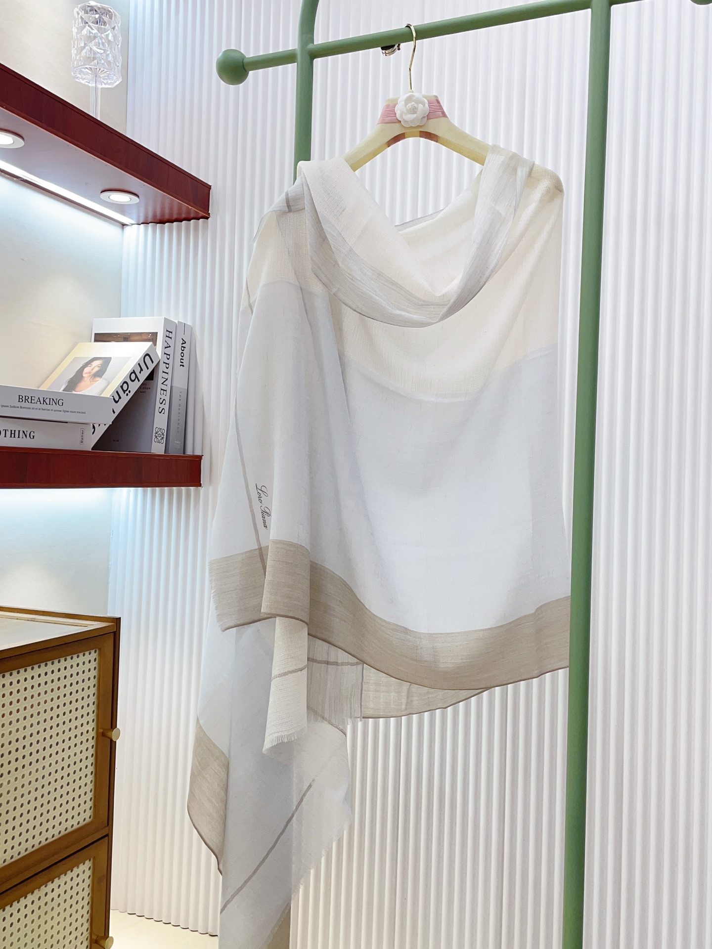 ✨✨【LP纯色条边长巾】‼️♨️高尖端产物⚠️重磅呈现 ，绝无仅有 史无前例 100%纯山羊绒 手感好到