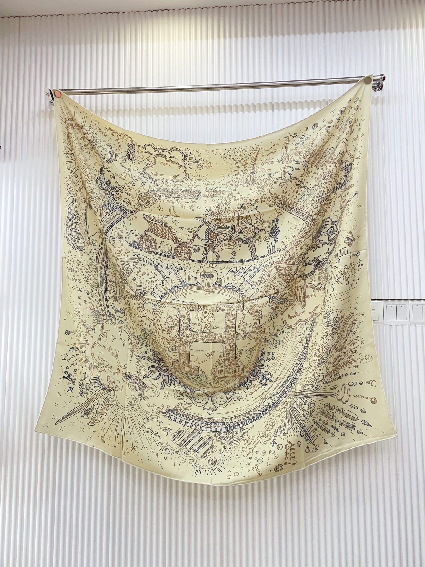 ✨✨【双面同色 丝毛款】H家羊绒新款 买了都说好看‼️推荐💕【正在接通中 140】羊绒方巾‼️H家ZG爆