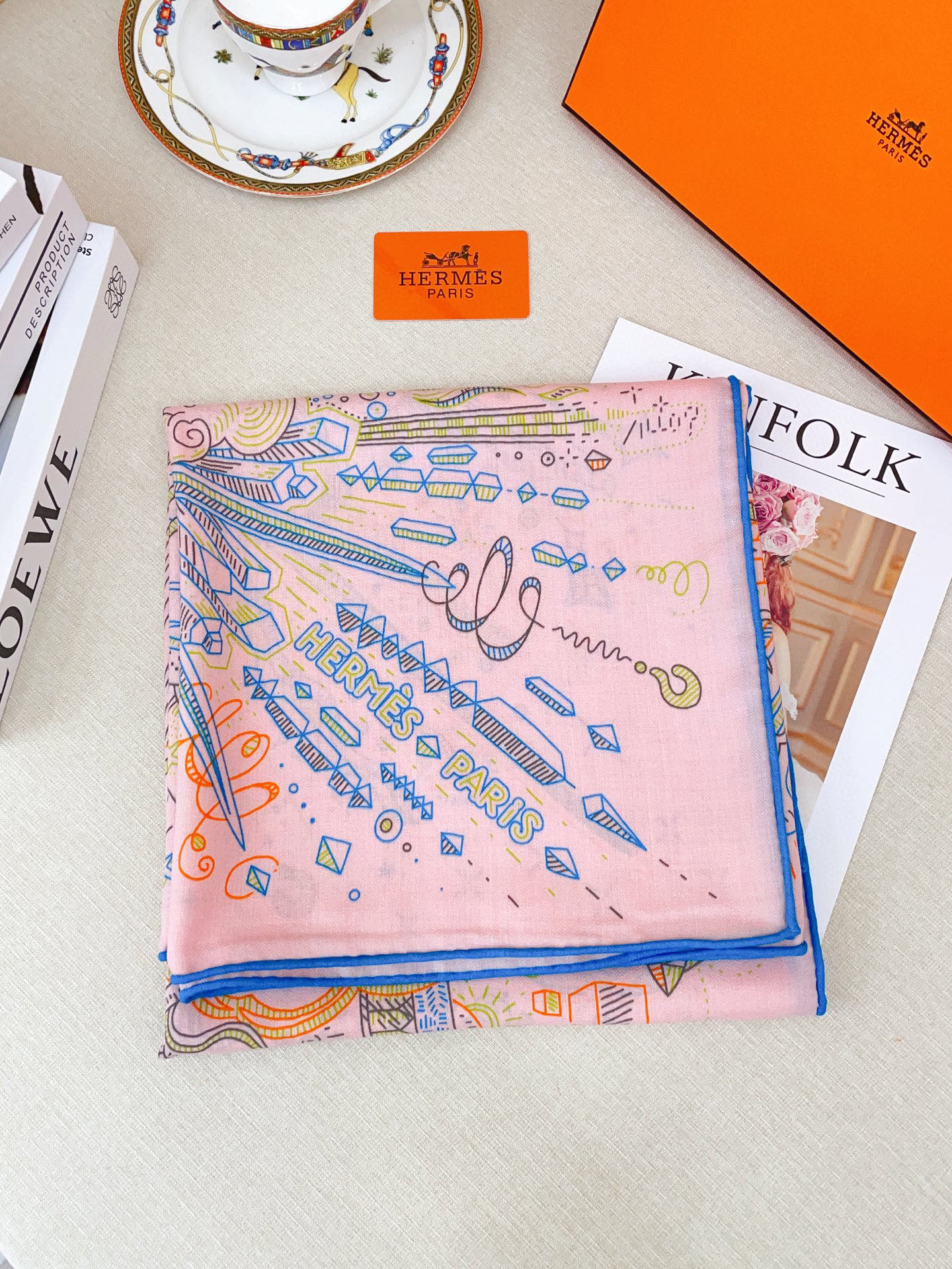 ✨✨【双面同色 丝毛款】H家羊绒新款 买了都说好看‼️推荐💕【正在接通中 140】羊绒方巾‼️H家ZG爆