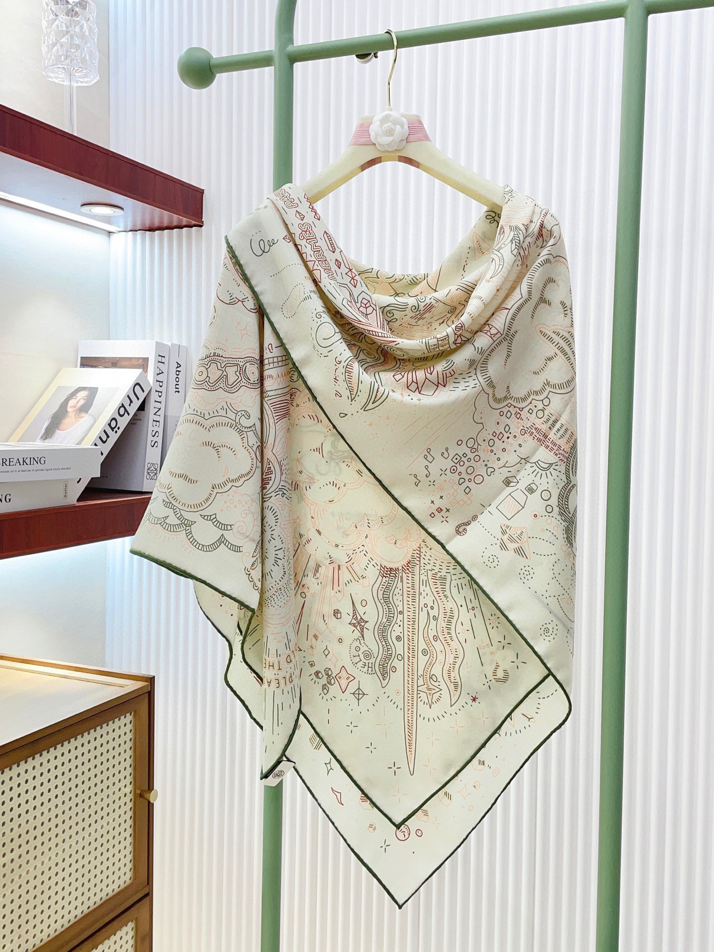 ✨✨【双面同色 丝毛款】H家羊绒新款 买了都说好看‼️推荐💕【正在接通中 140】羊绒方巾‼️H家ZG爆