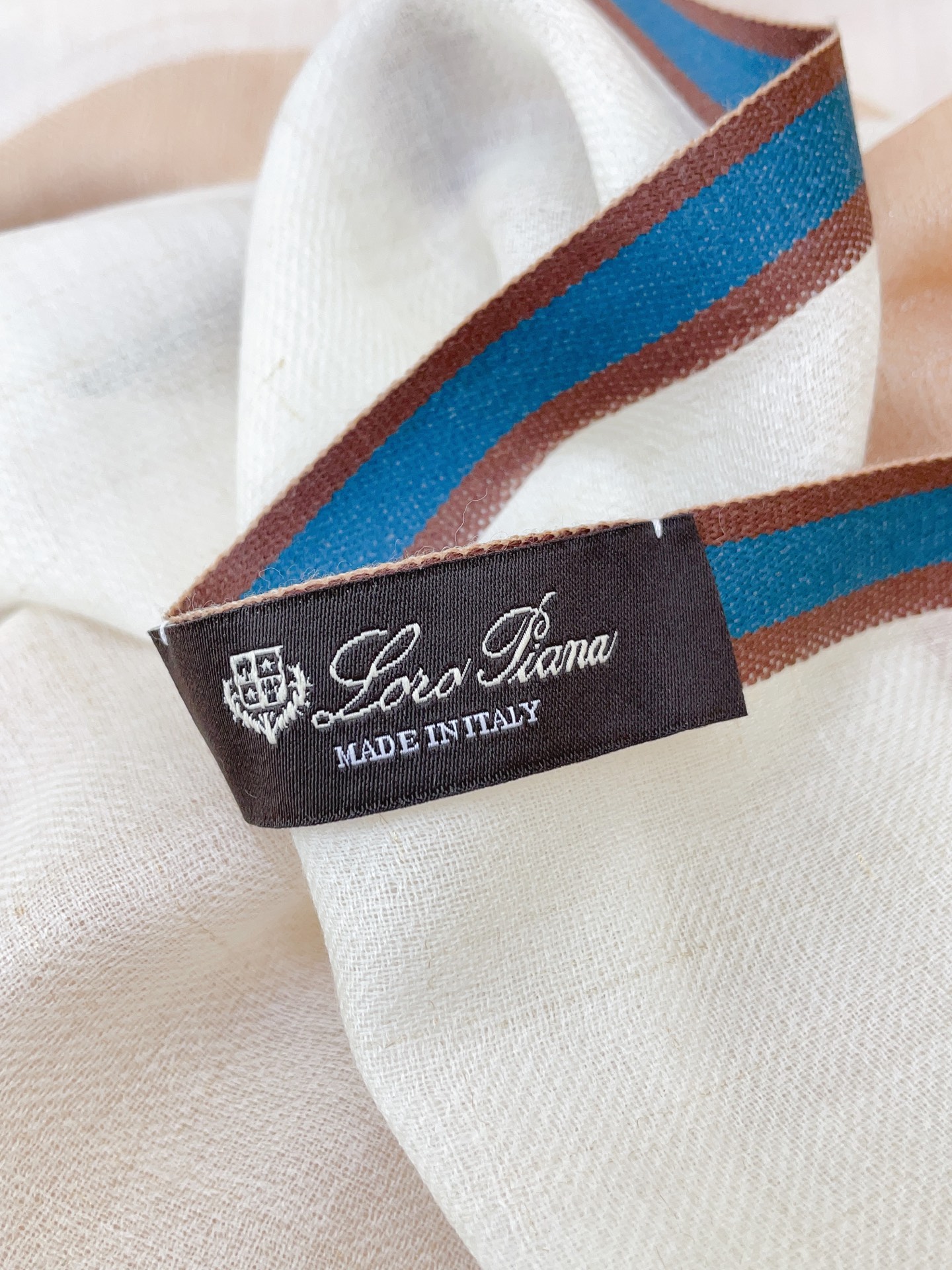 ✨✨【LP纯色彩条边长巾】‼️♨️高尖端产物⚠️重磅呈现 ，绝无仅有 史无前例 100%纯山羊绒 手感好