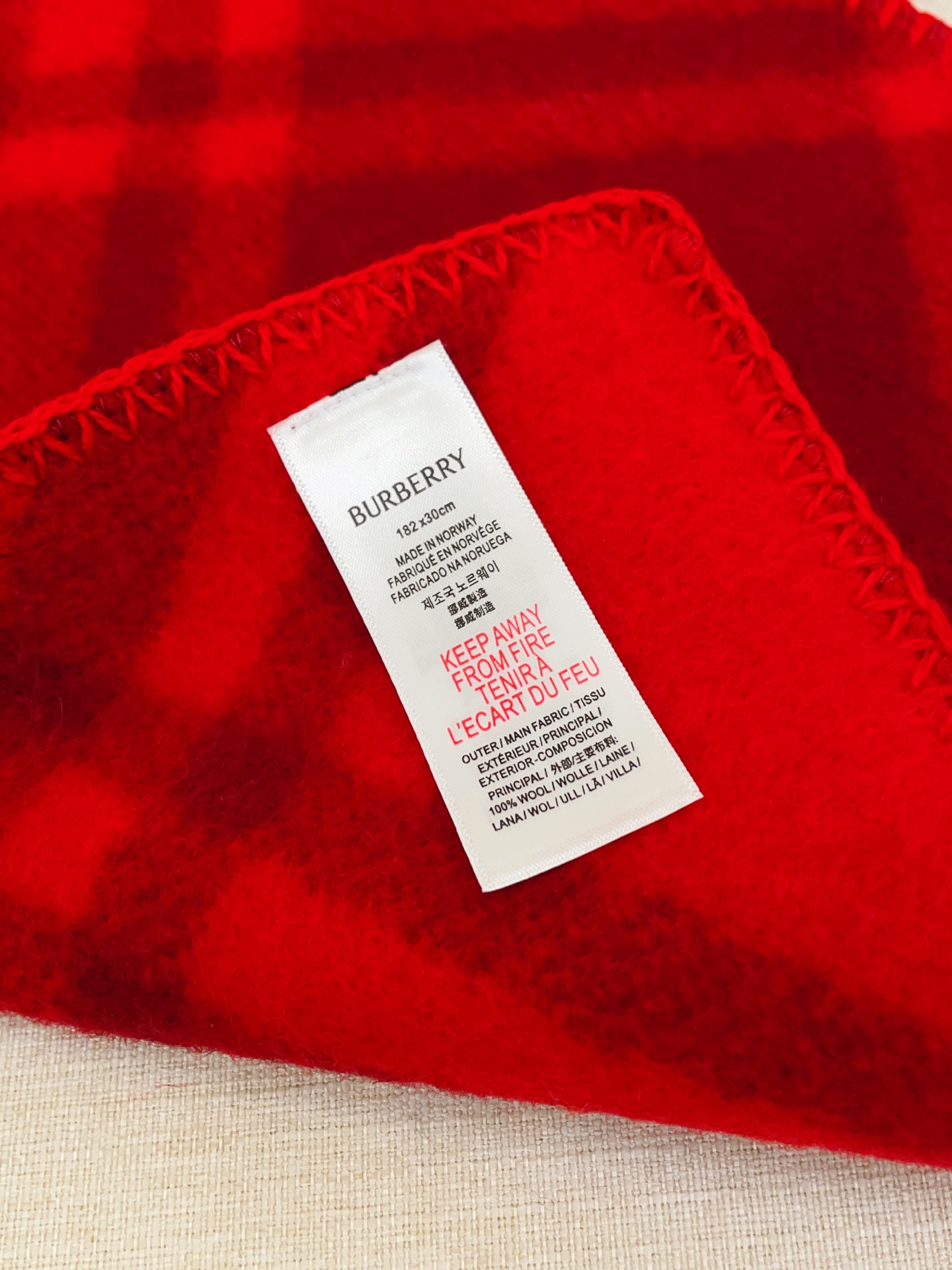 ✨✨【对版标签】低调的奢侈感❗️极品柔美精英高手级别的时髦感围巾❗️这款Burberry羊绒羊毛混纺围巾