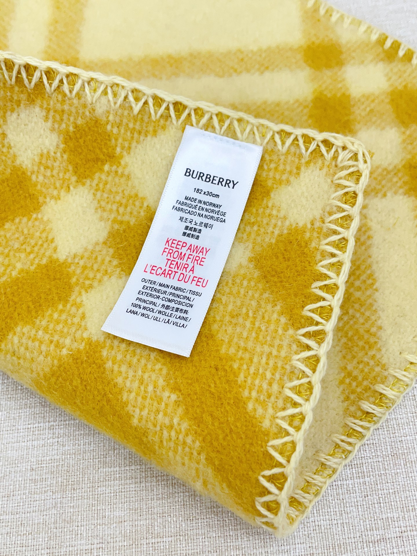 ✨✨【对版标签】低调的奢侈感❗️极品柔美精英高手级别的时髦感围巾❗️这款Burberry羊绒羊毛混纺围巾